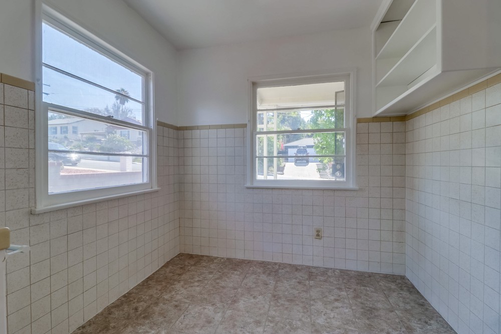 Virtual tour photo 10 of 25 for 1920 Tulip St