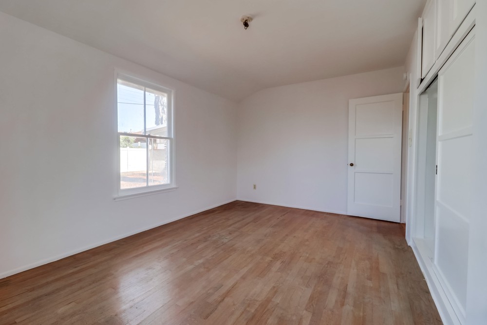 Virtual tour photo 17 of 25 for 1920 Tulip St