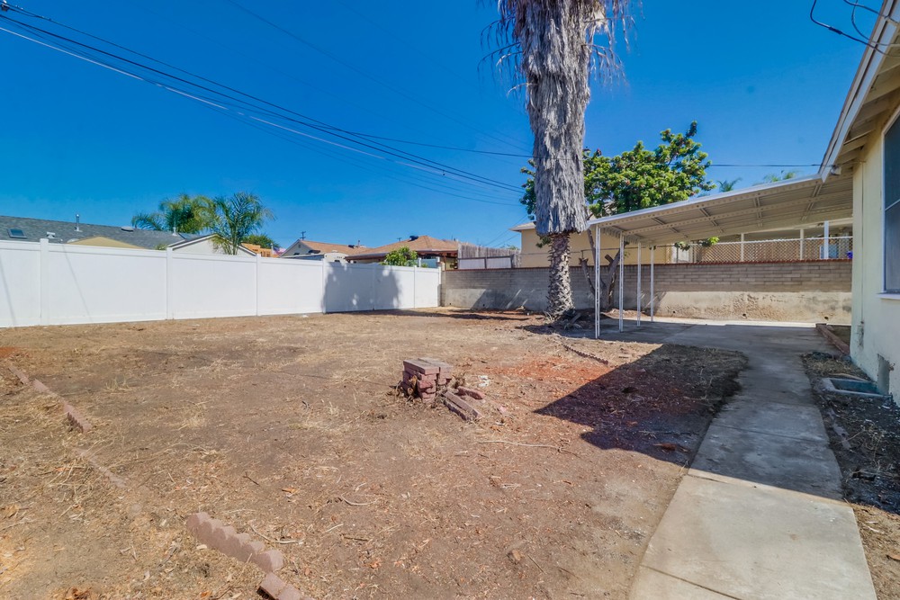 Virtual tour photo 20 of 25 for 1920 Tulip St