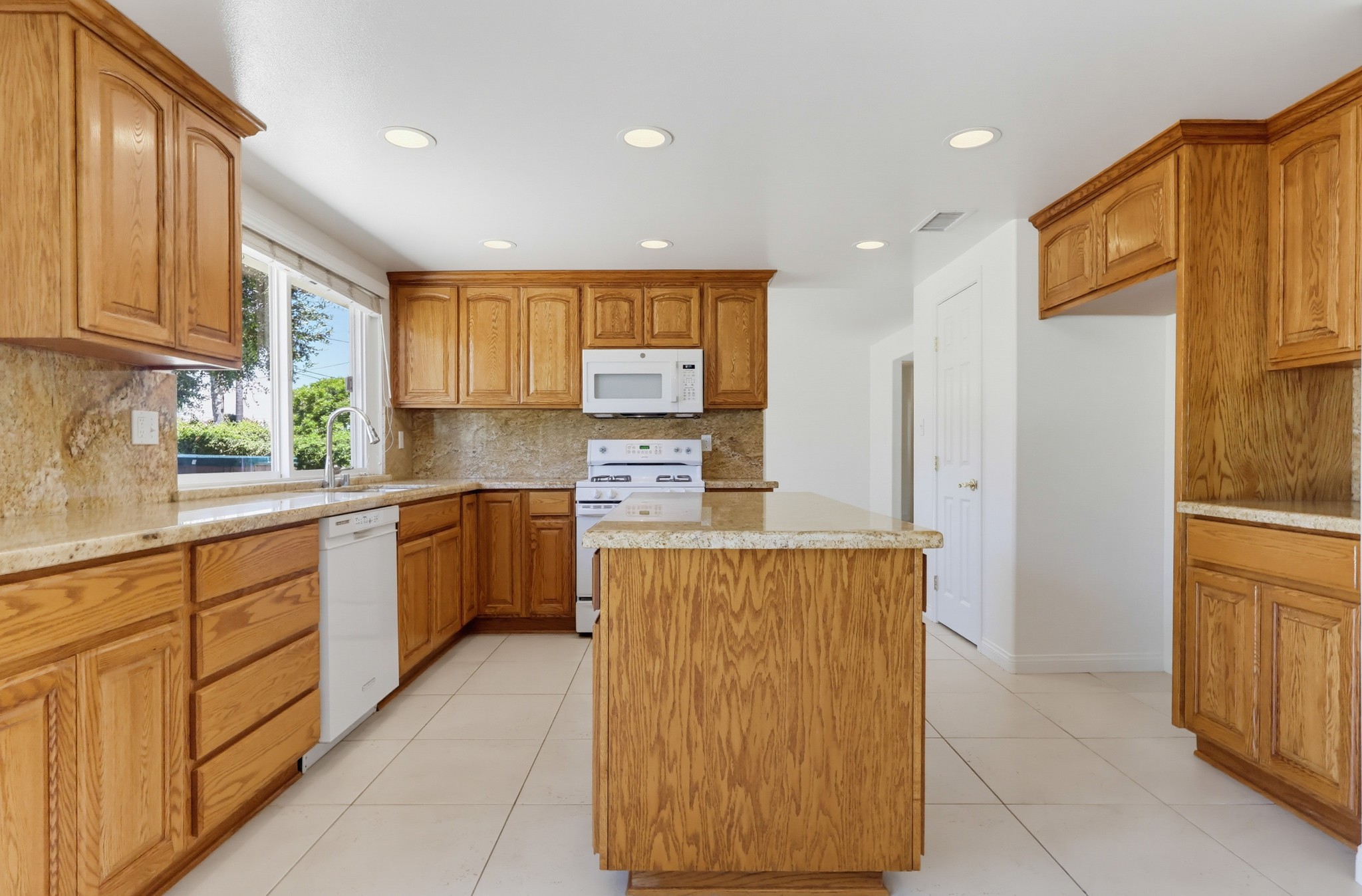 Virtual tour photo 35 of 97 for 1921 Nowak Ave
