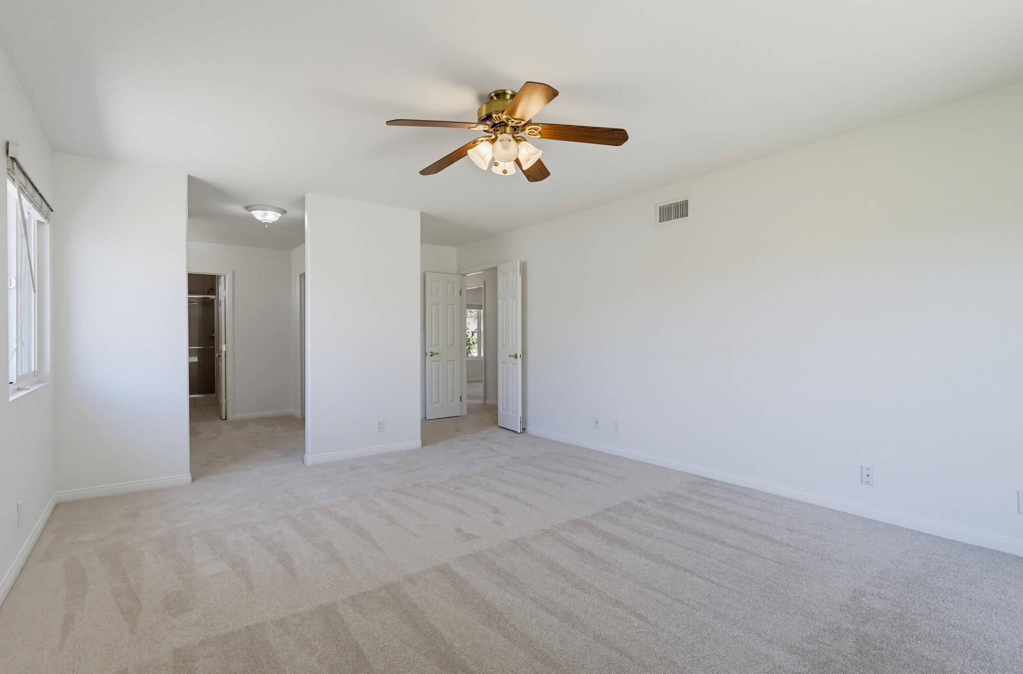 Virtual tour photo 66 of 97 for 1921 Nowak Ave