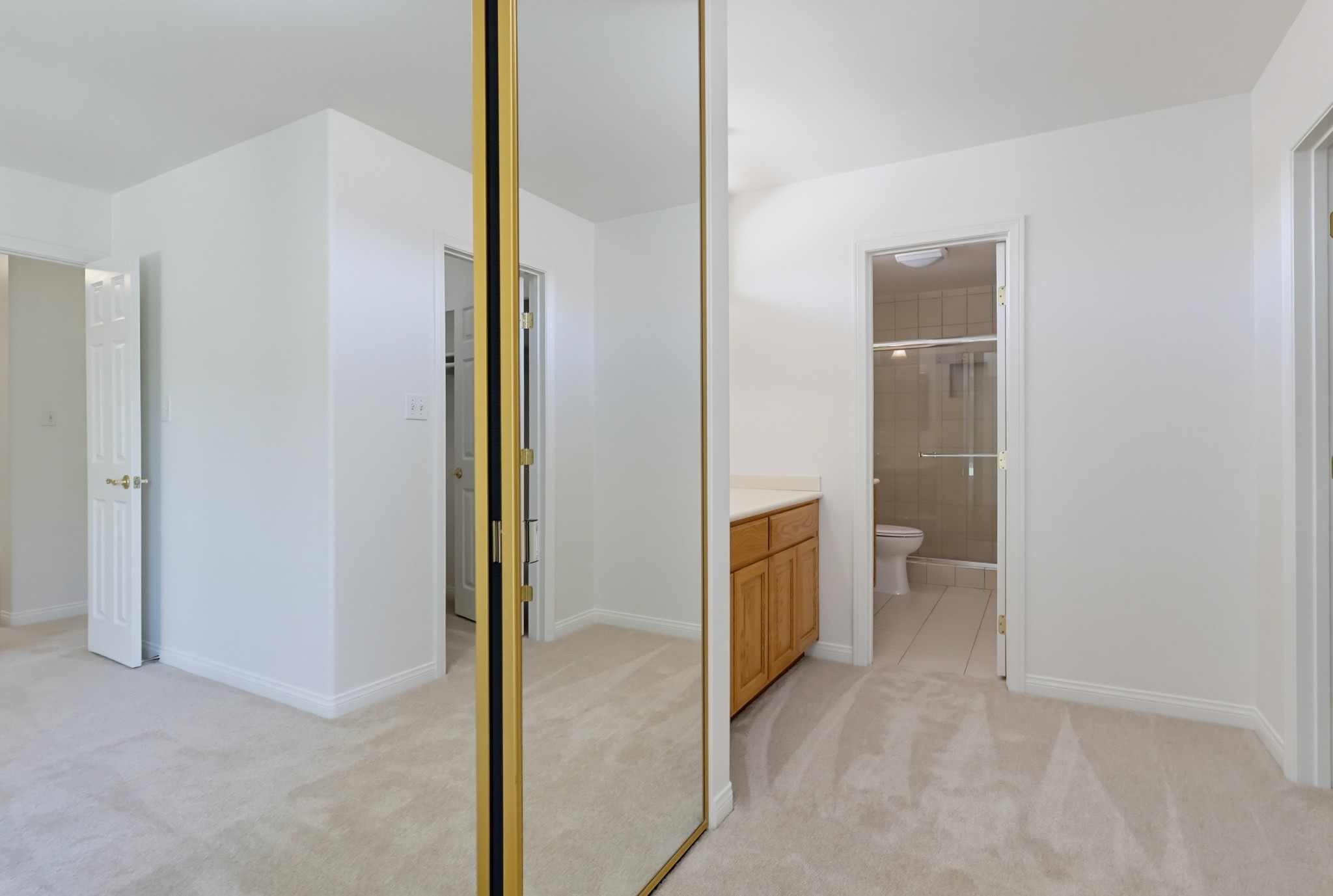 Virtual tour photo 69 of 97 for 1921 Nowak Ave