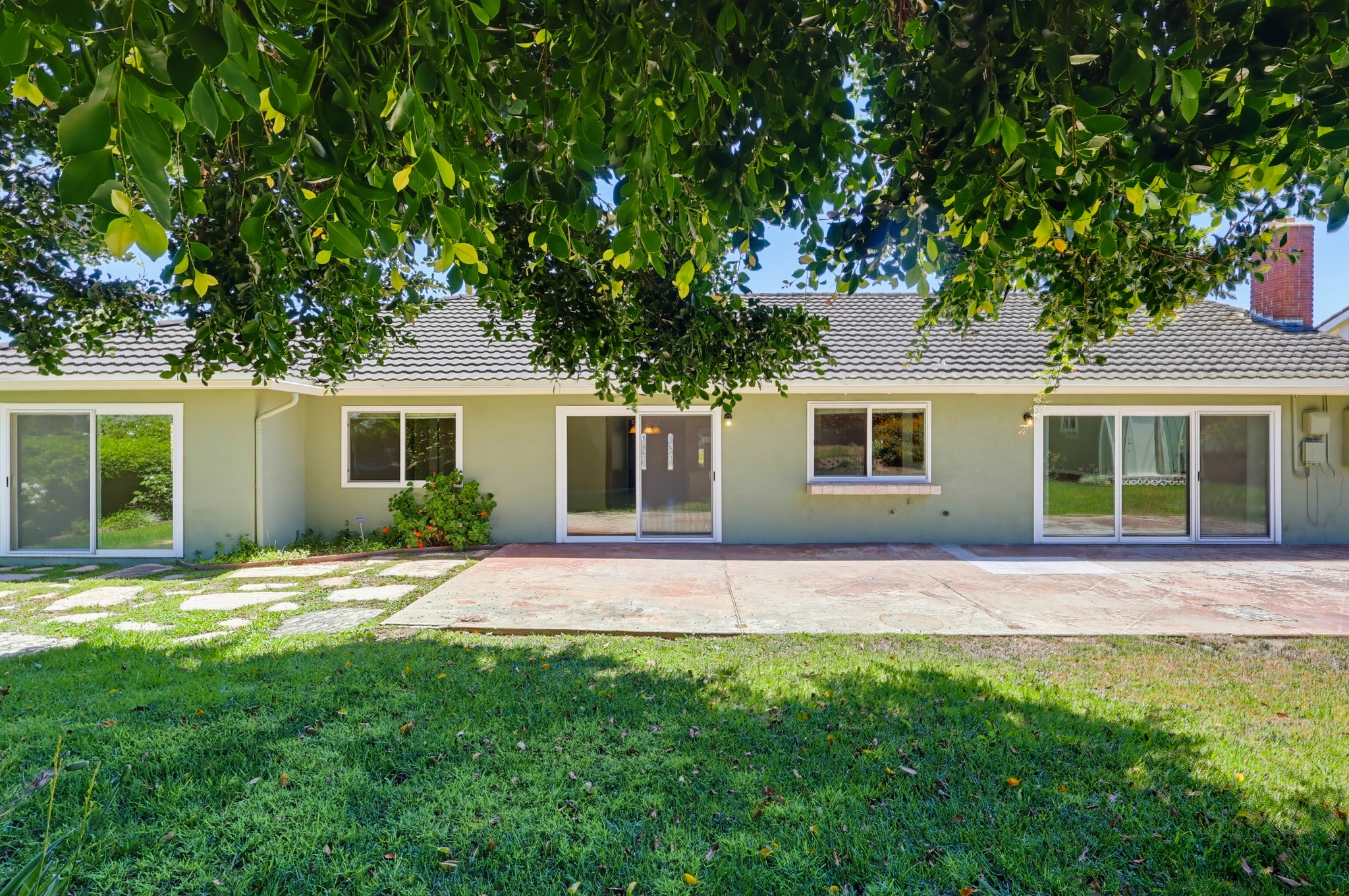 Virtual tour photo 85 of 97 for 1921 Nowak Ave