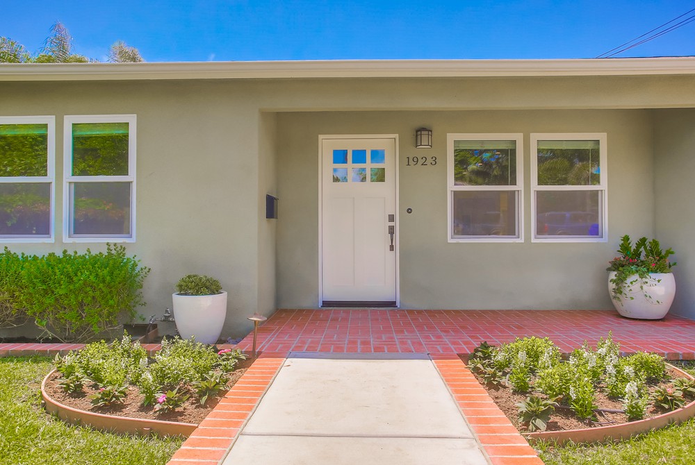 Virtual tour photo 6 of 37 for 1923 Chalcedony St