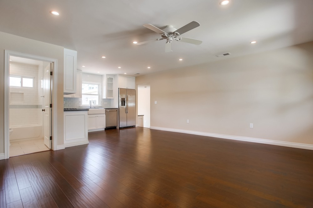 Virtual tour photo 9 of 37 for 1923 Chalcedony St