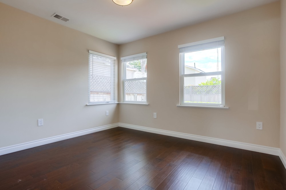 Virtual tour photo 22 of 37 for 1923 Chalcedony St