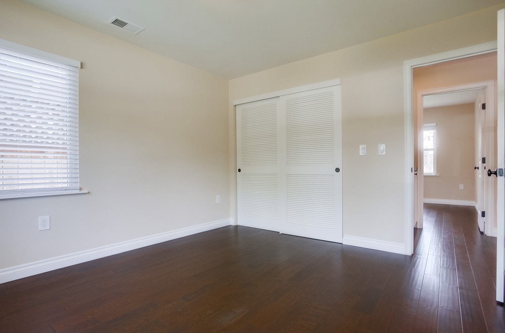 Virtual tour photo 27 of 37 for 1923 Chalcedony St