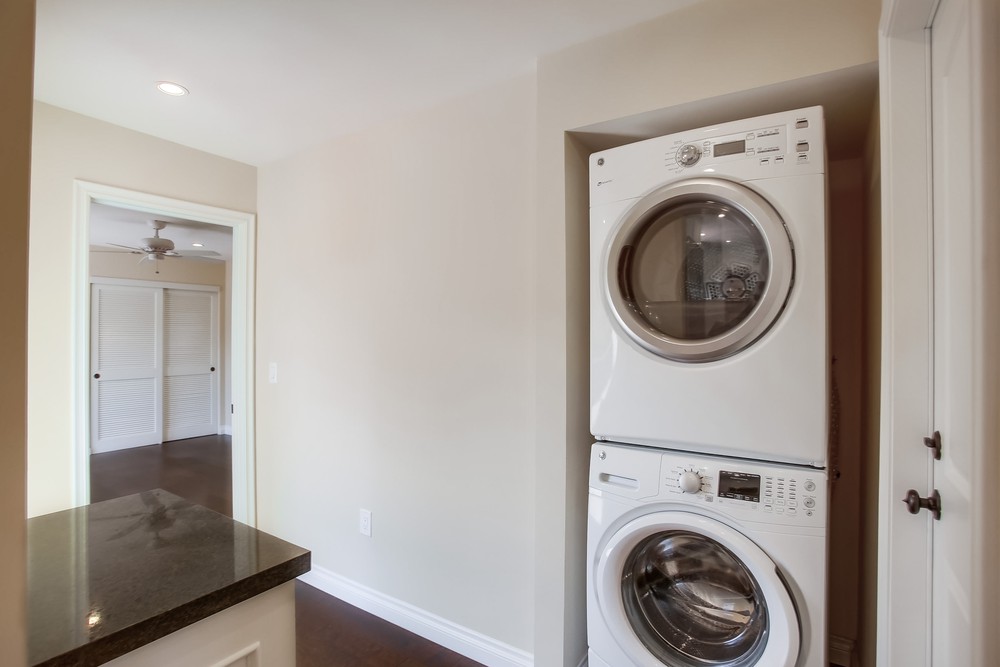 Virtual tour photo 30 of 37 for 1923 Chalcedony St