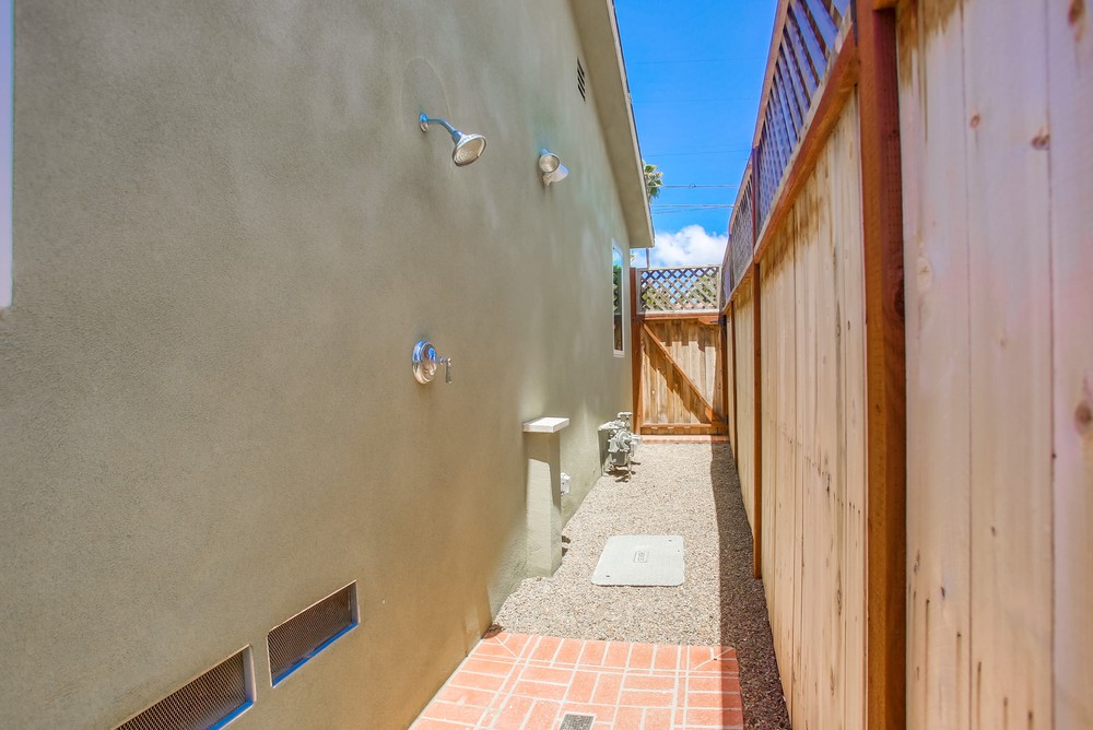 Virtual tour photo 38 of 37 for 1923 Chalcedony St