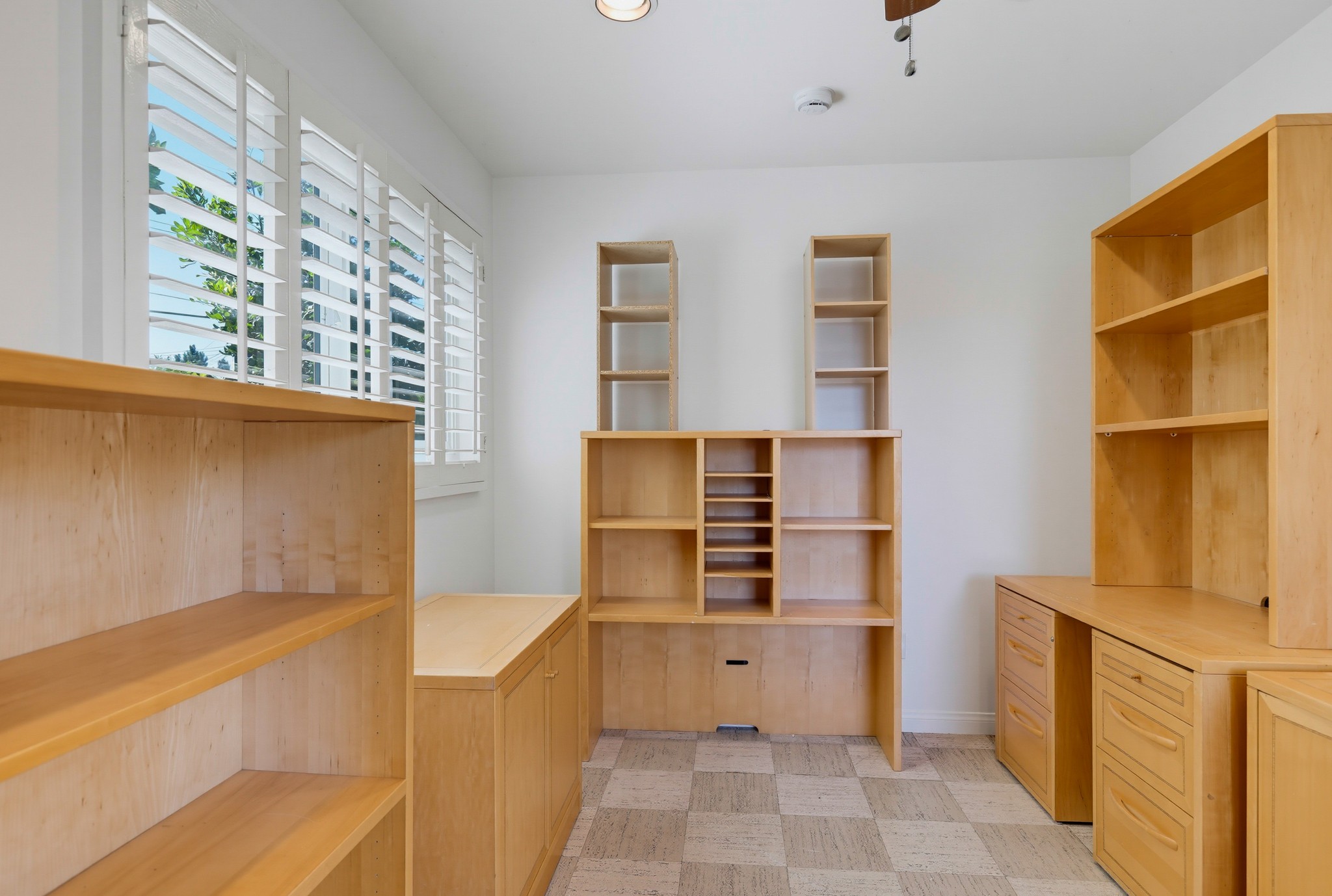 Virtual tour photo 45 of 73 for 1924 W Willow Ave