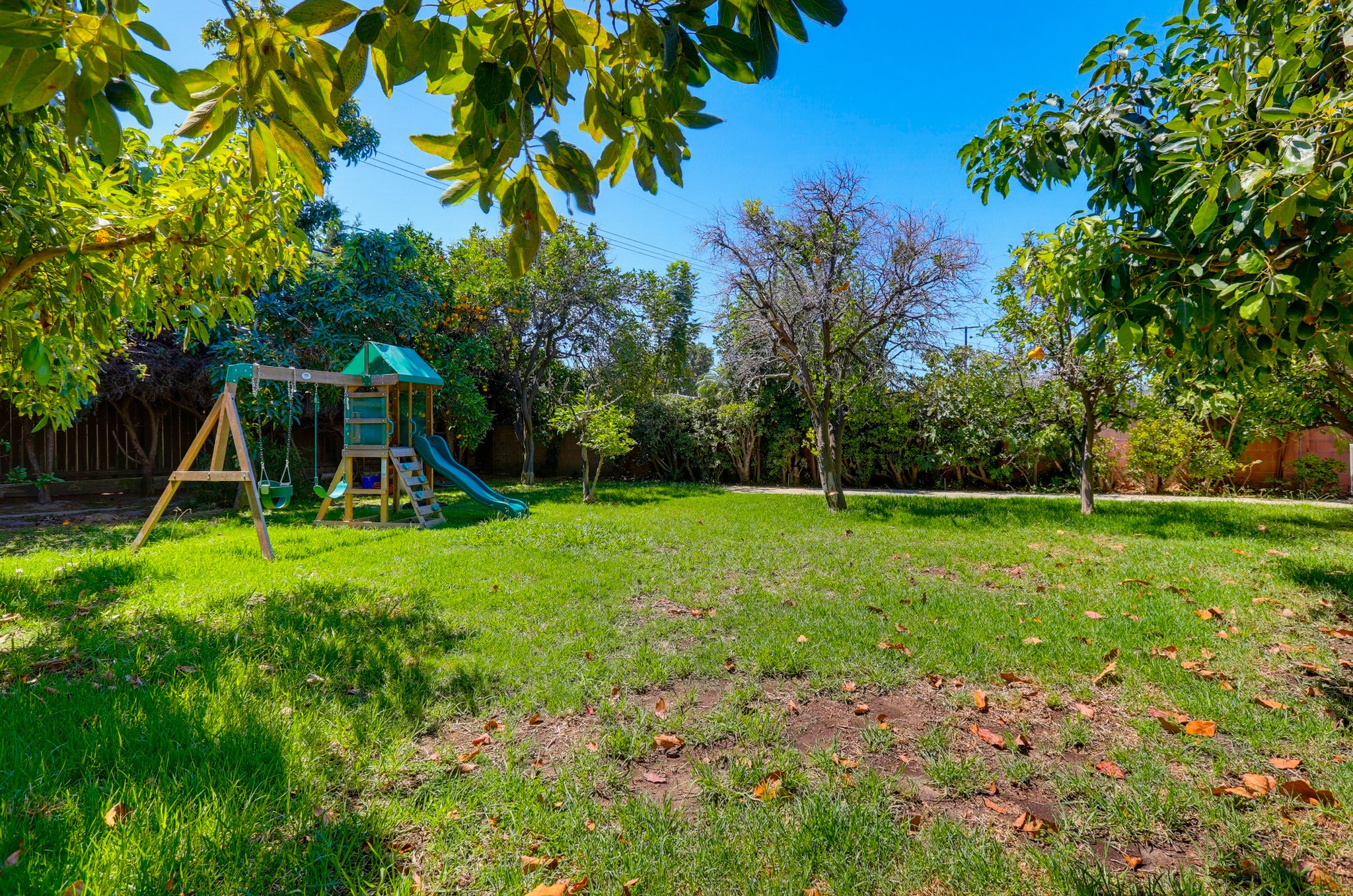 Virtual tour photo 62 of 73 for 1924 W Willow Ave