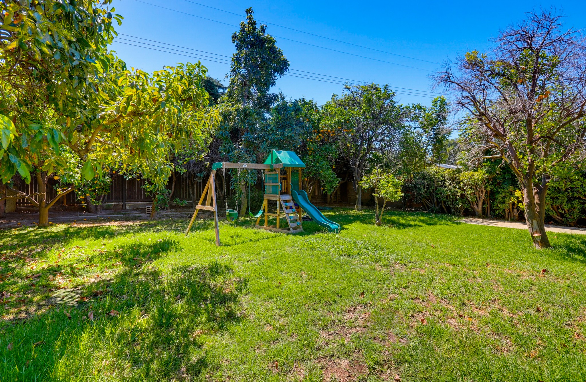 Virtual tour photo 63 of 73 for 1924 W Willow Ave