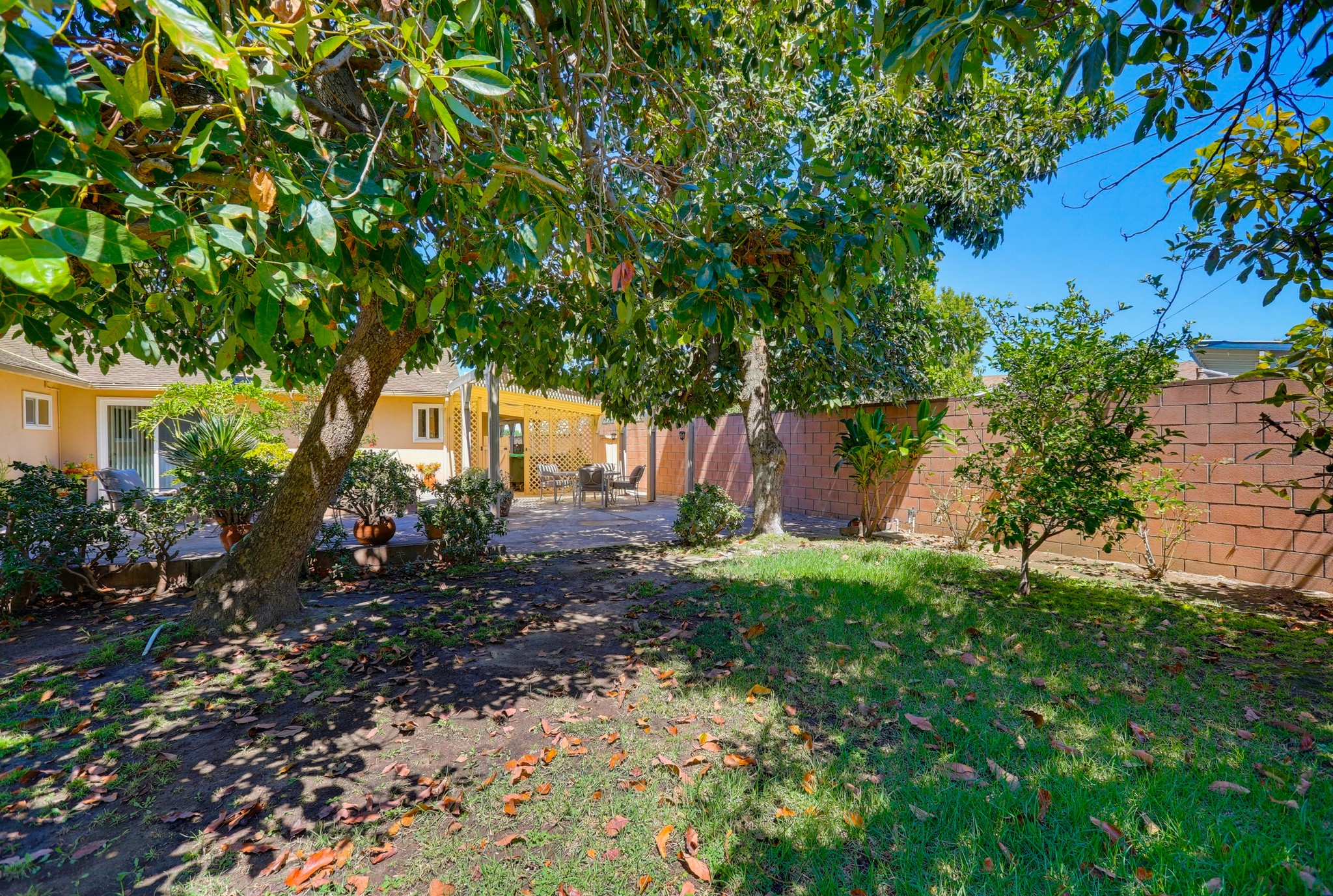 Virtual tour photo 67 of 73 for 1924 W Willow Ave