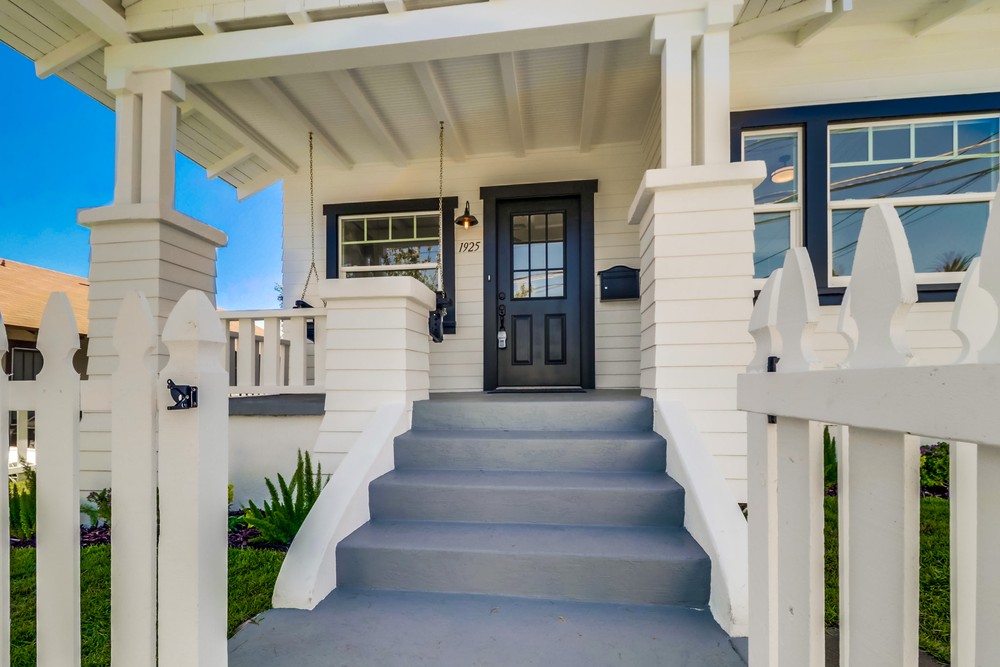 Virtual tour photo 7 of 44 for 1925 Madison Ave