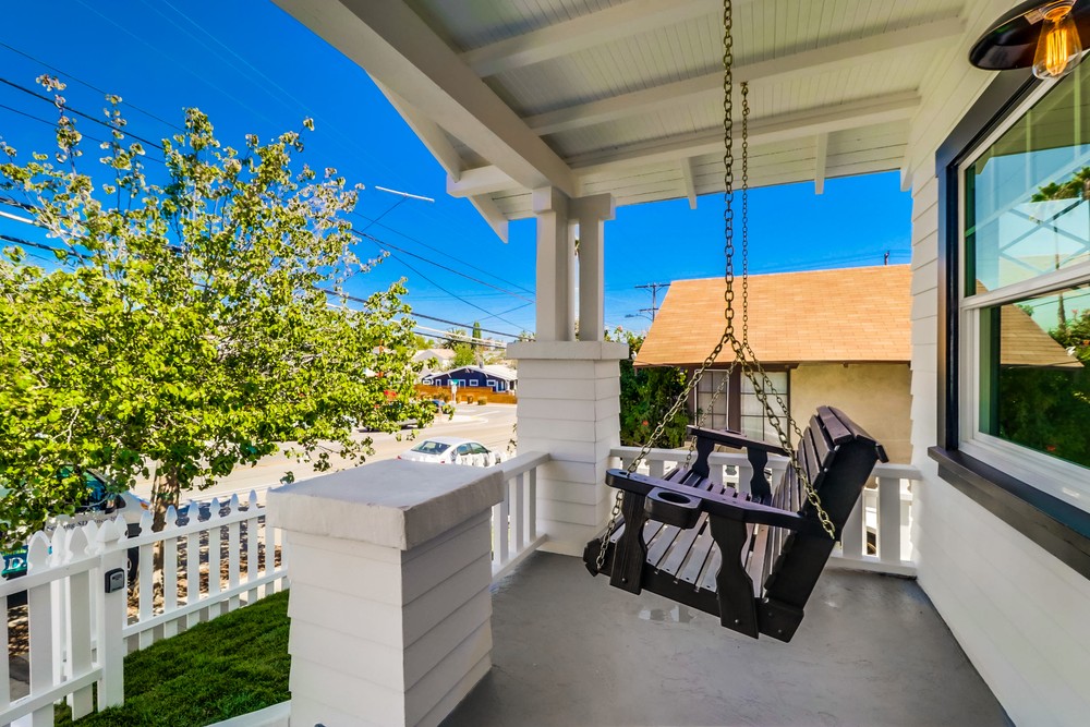 Virtual tour photo 11 of 44 for 1925 Madison Ave