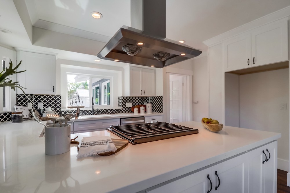 Virtual tour photo 19 of 44 for 1925 Madison Ave