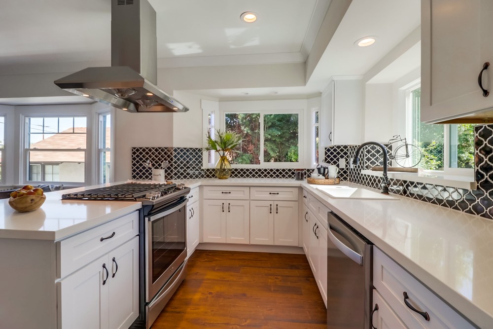 Virtual tour photo 21 of 44 for 1925 Madison Ave