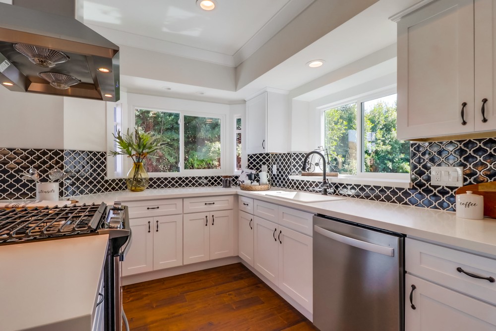 Virtual tour photo 22 of 44 for 1925 Madison Ave