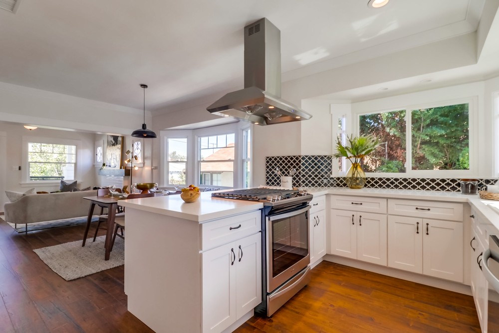 Virtual tour photo 23 of 44 for 1925 Madison Ave