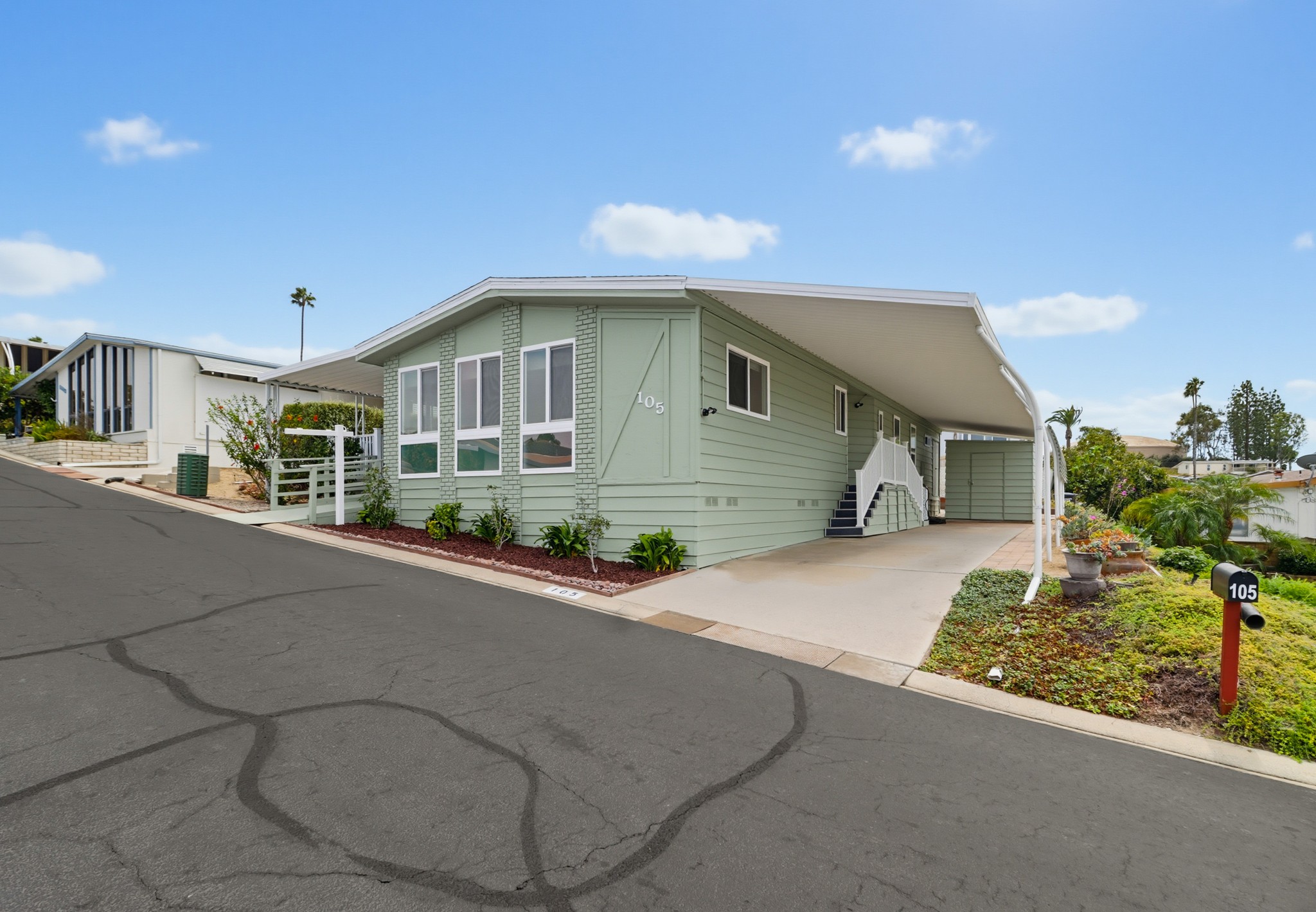 Virtual tour photo 3 of 47 for 1930 W San Marcos Blvd Spc 105