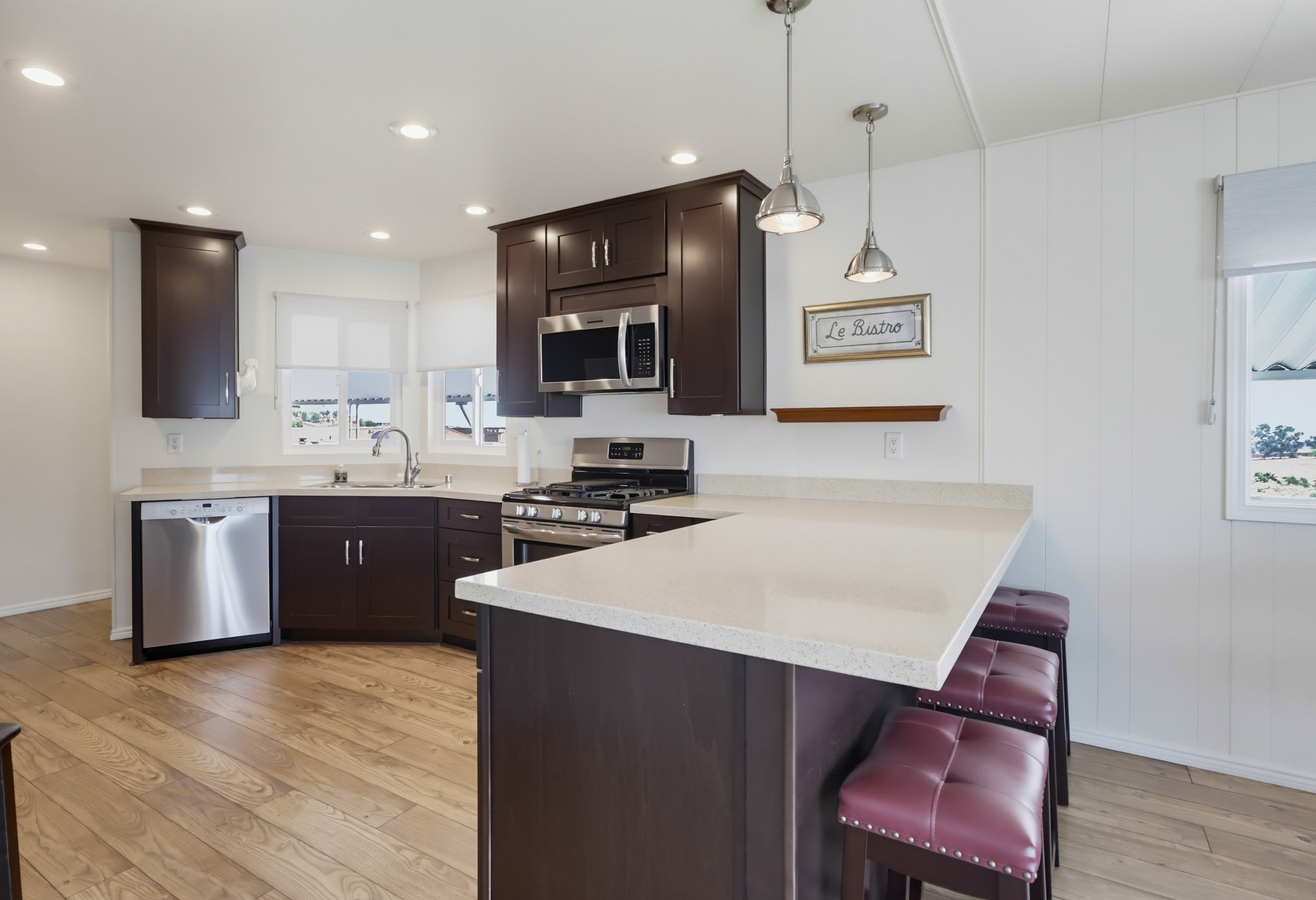 Virtual tour photo 22 of 47 for 1930 W San Marcos Blvd Spc 105