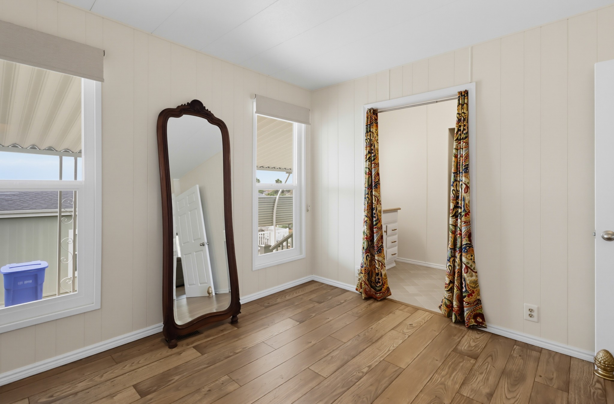 Virtual tour photo 33 of 47 for 1930 W San Marcos Blvd Spc 105