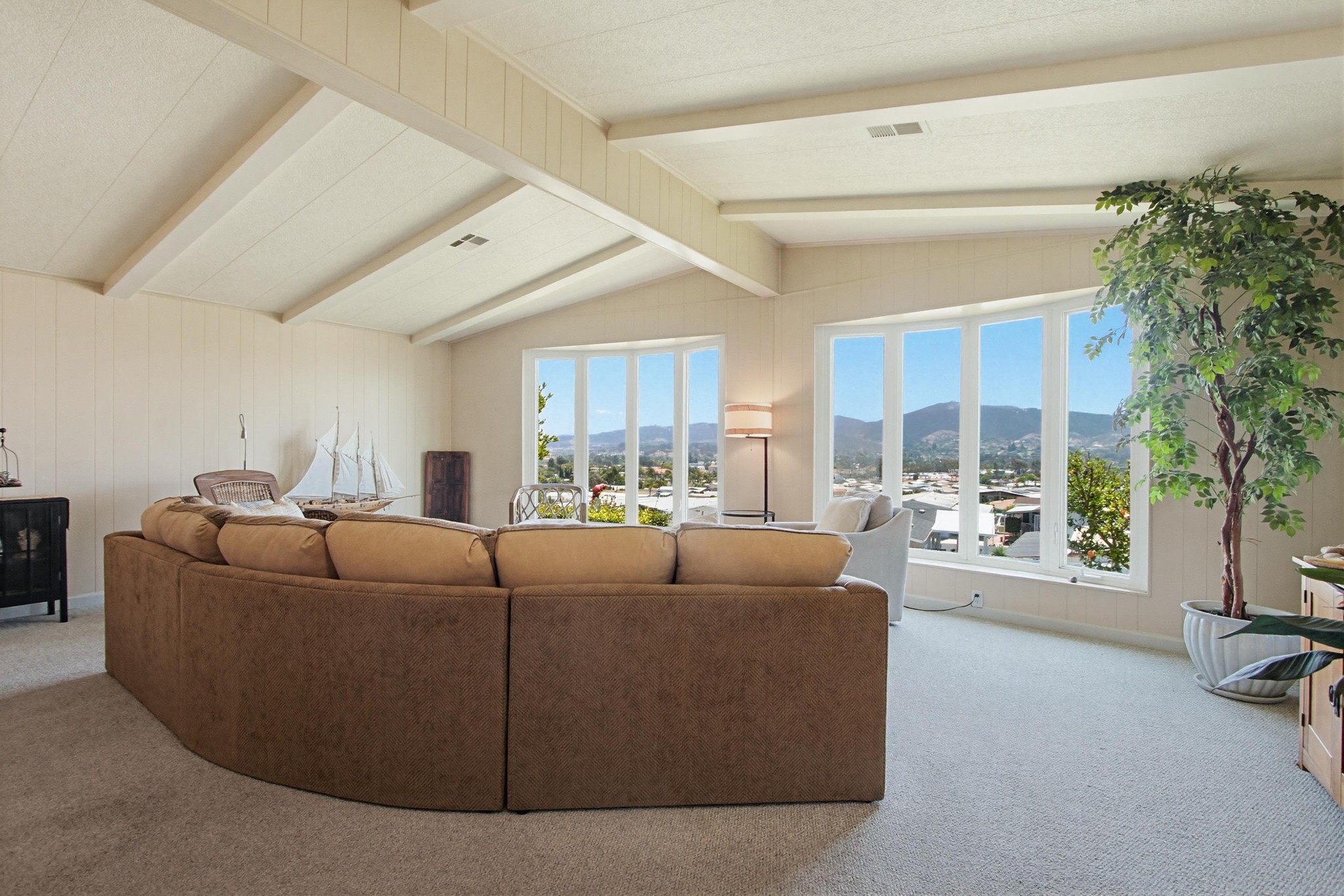 Virtual tour photo 5 of 46 for 1930 W San Marcos Blvd SPC 14