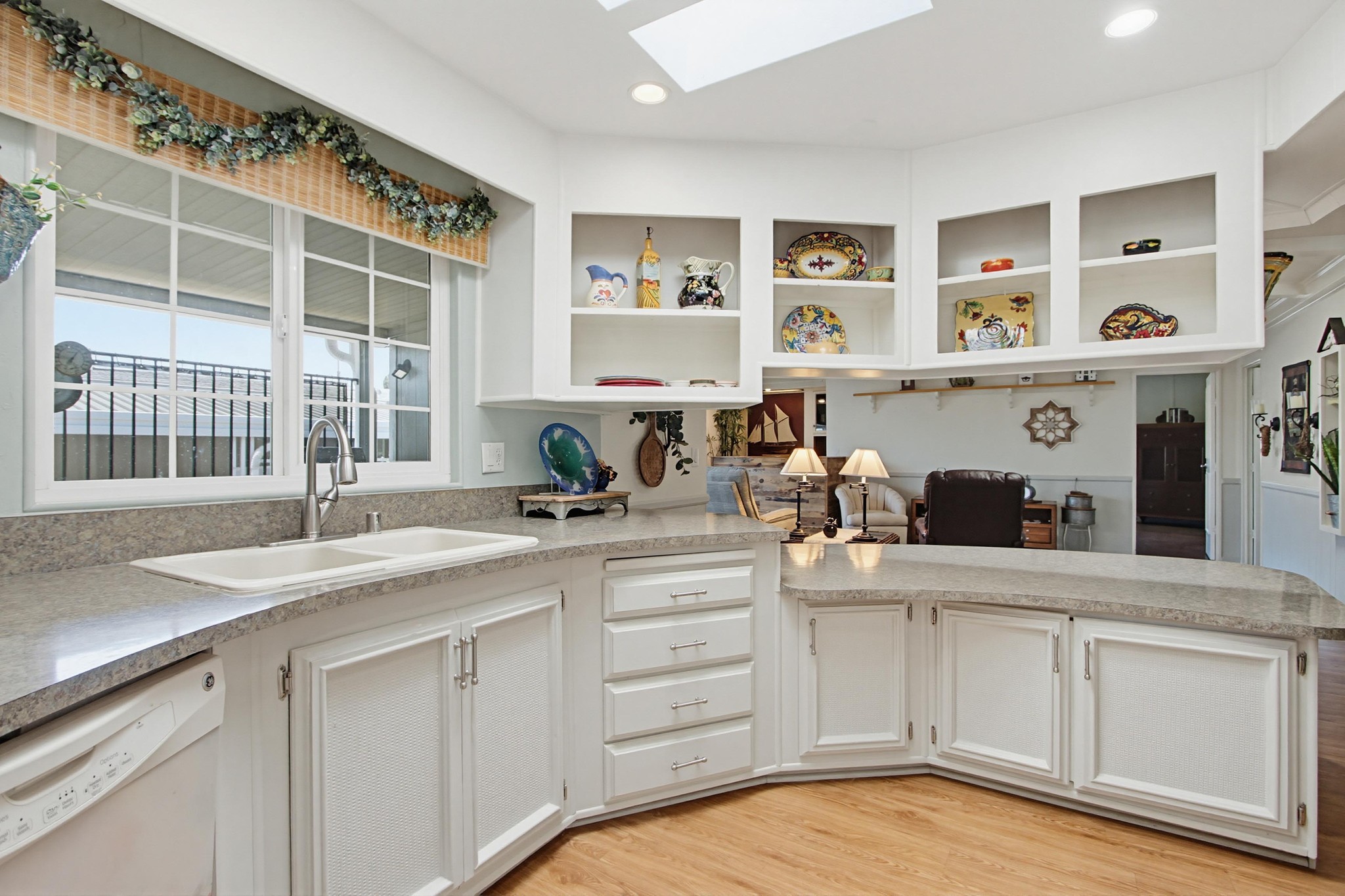 Virtual tour photo 16 of 46 for 1930 W San Marcos Blvd SPC 14