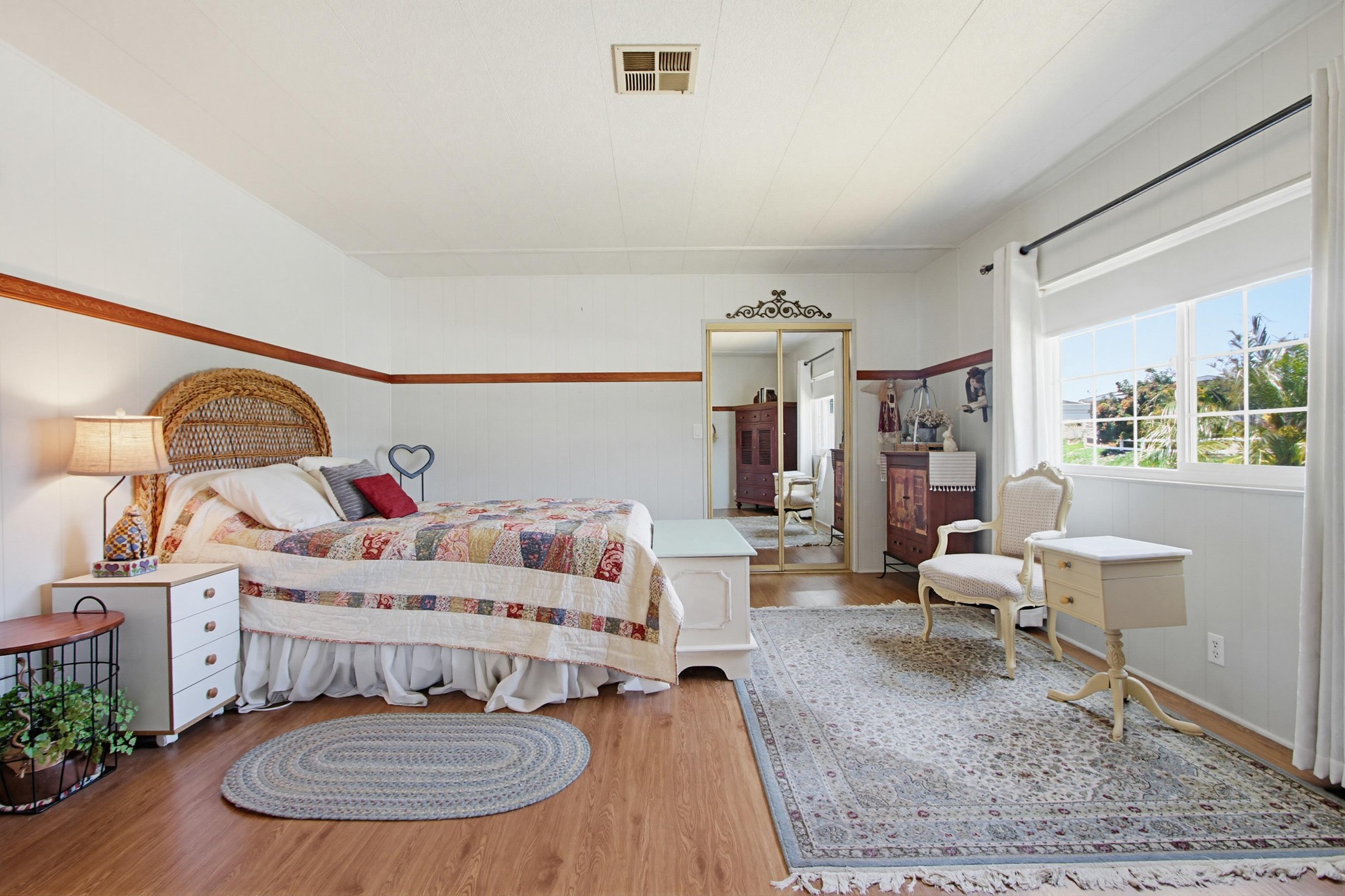 Virtual tour photo 23 of 46 for 1930 W San Marcos Blvd SPC 14