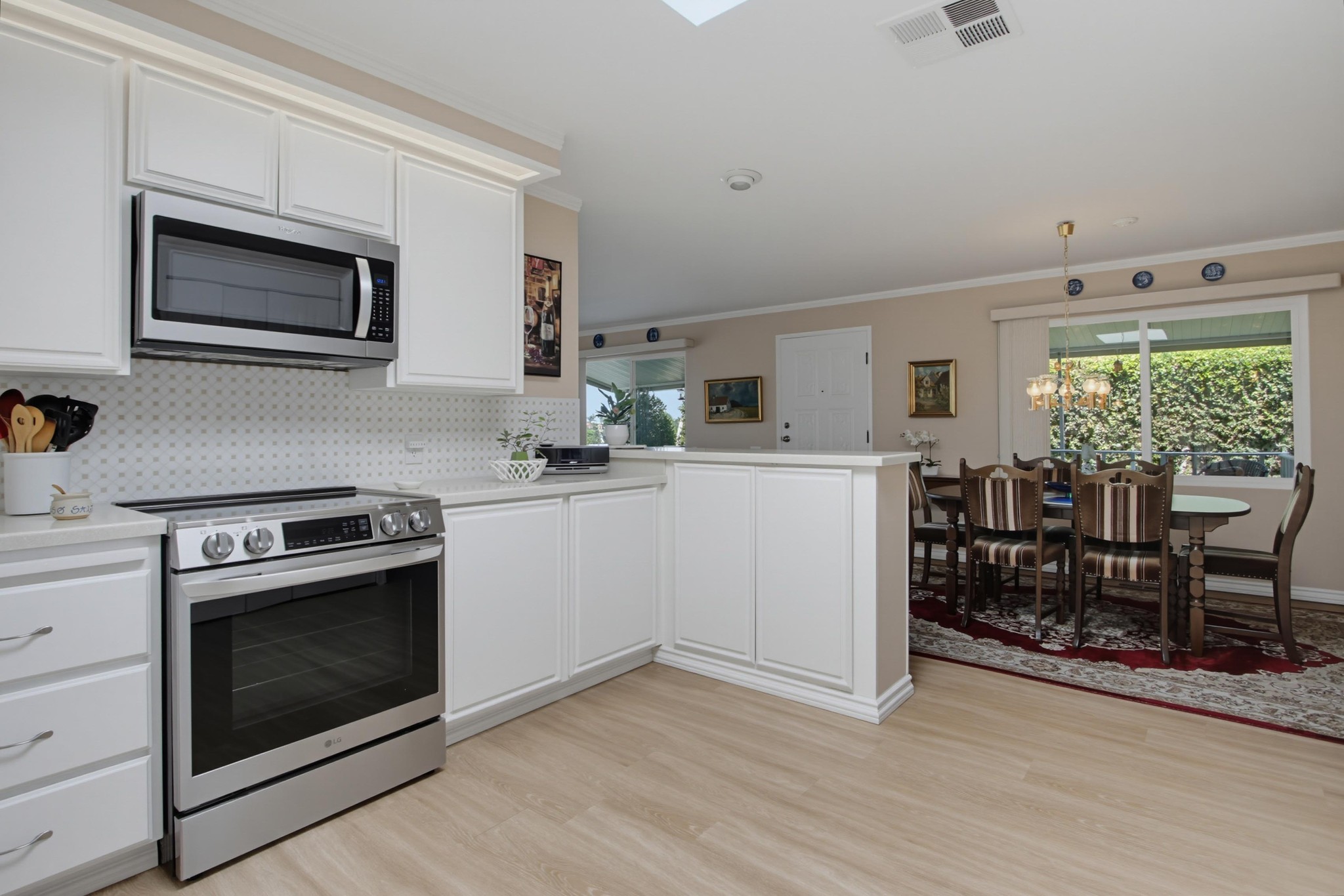Virtual tour photo 15 of 46 for 1930 W San Marcos Blvd Spc 94