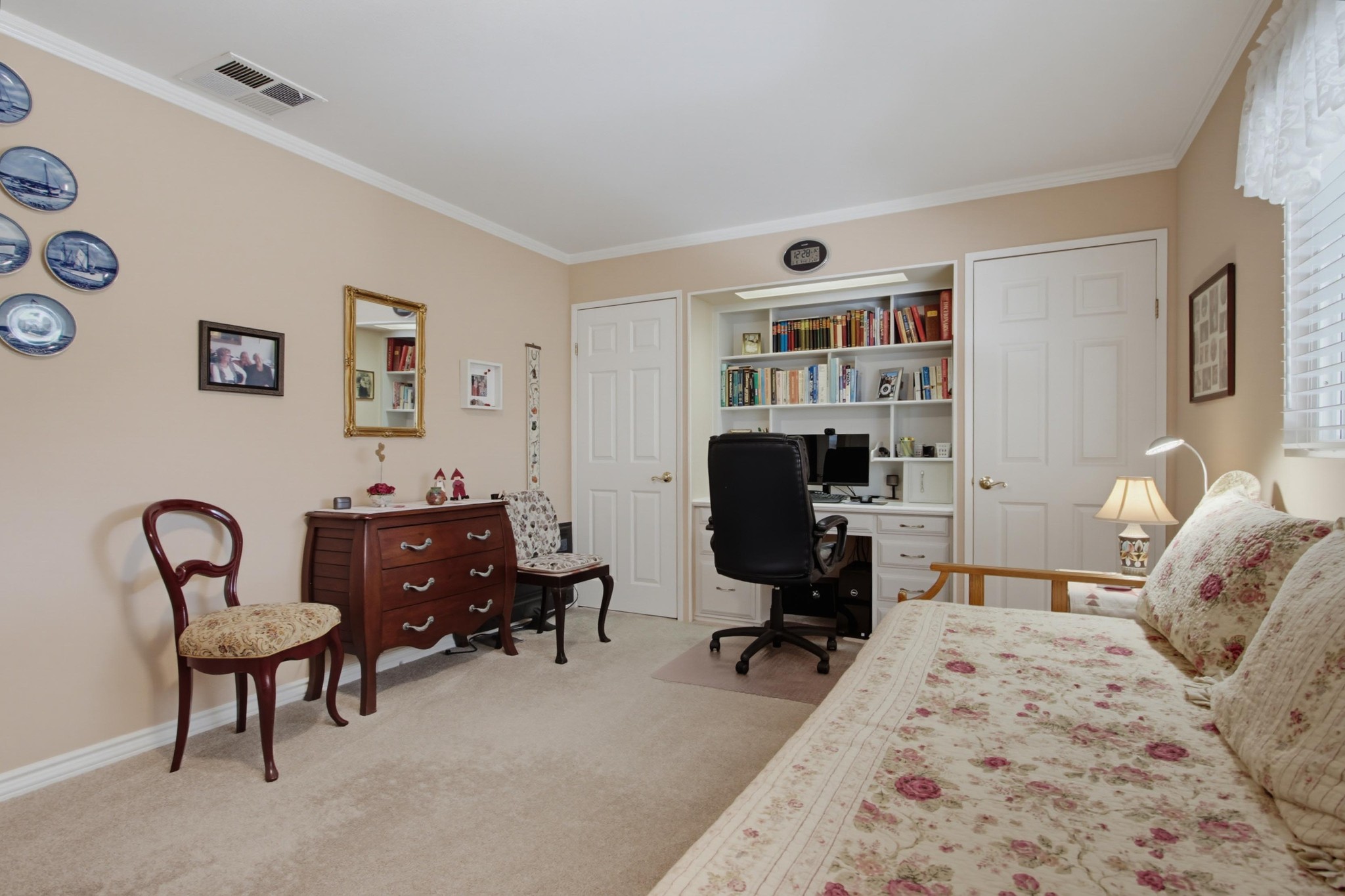 Virtual tour photo 24 of 46 for 1930 W San Marcos Blvd Spc 94