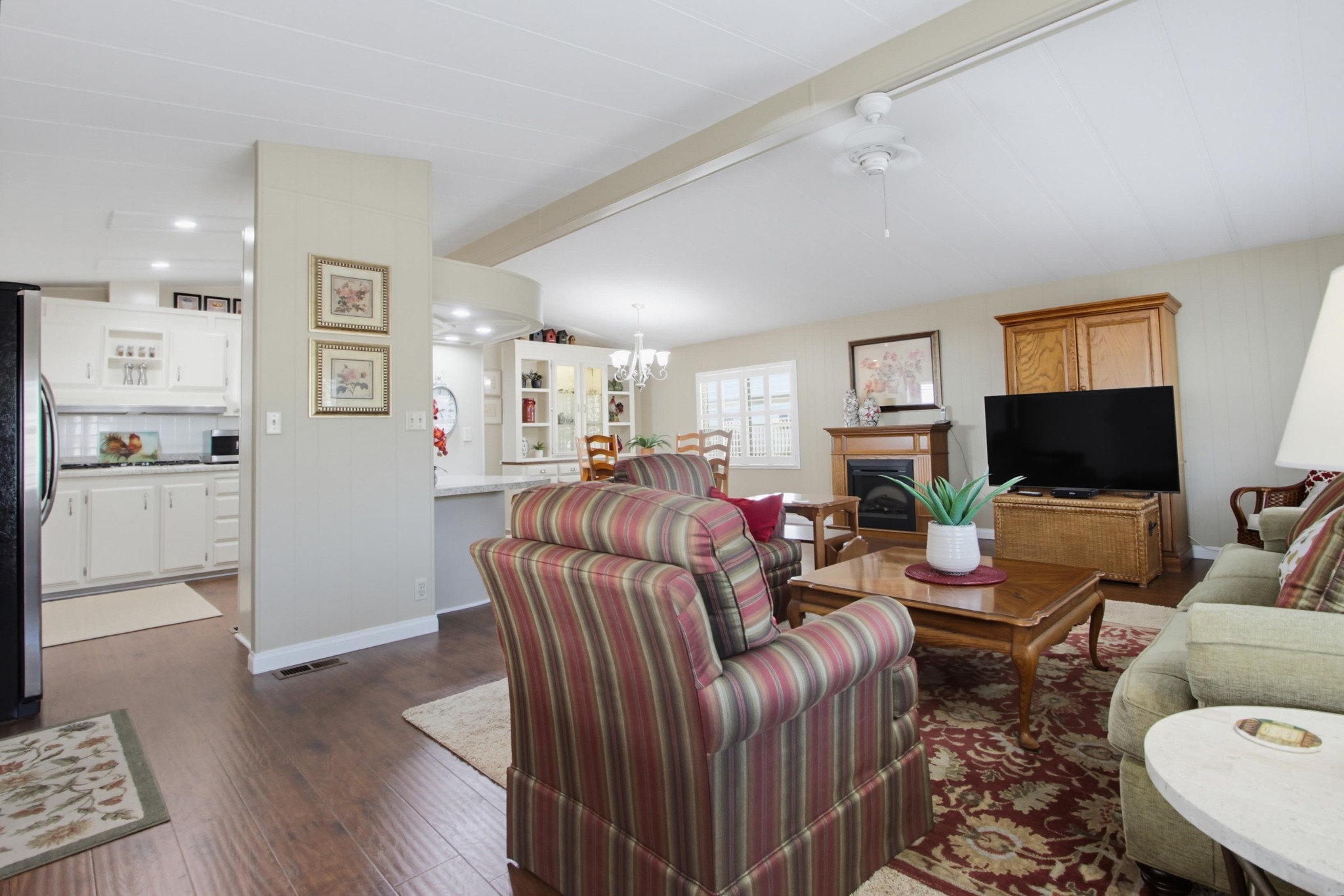 Virtual tour photo 13 of 53 for 1930 W San Marcos Blvd Spc 231