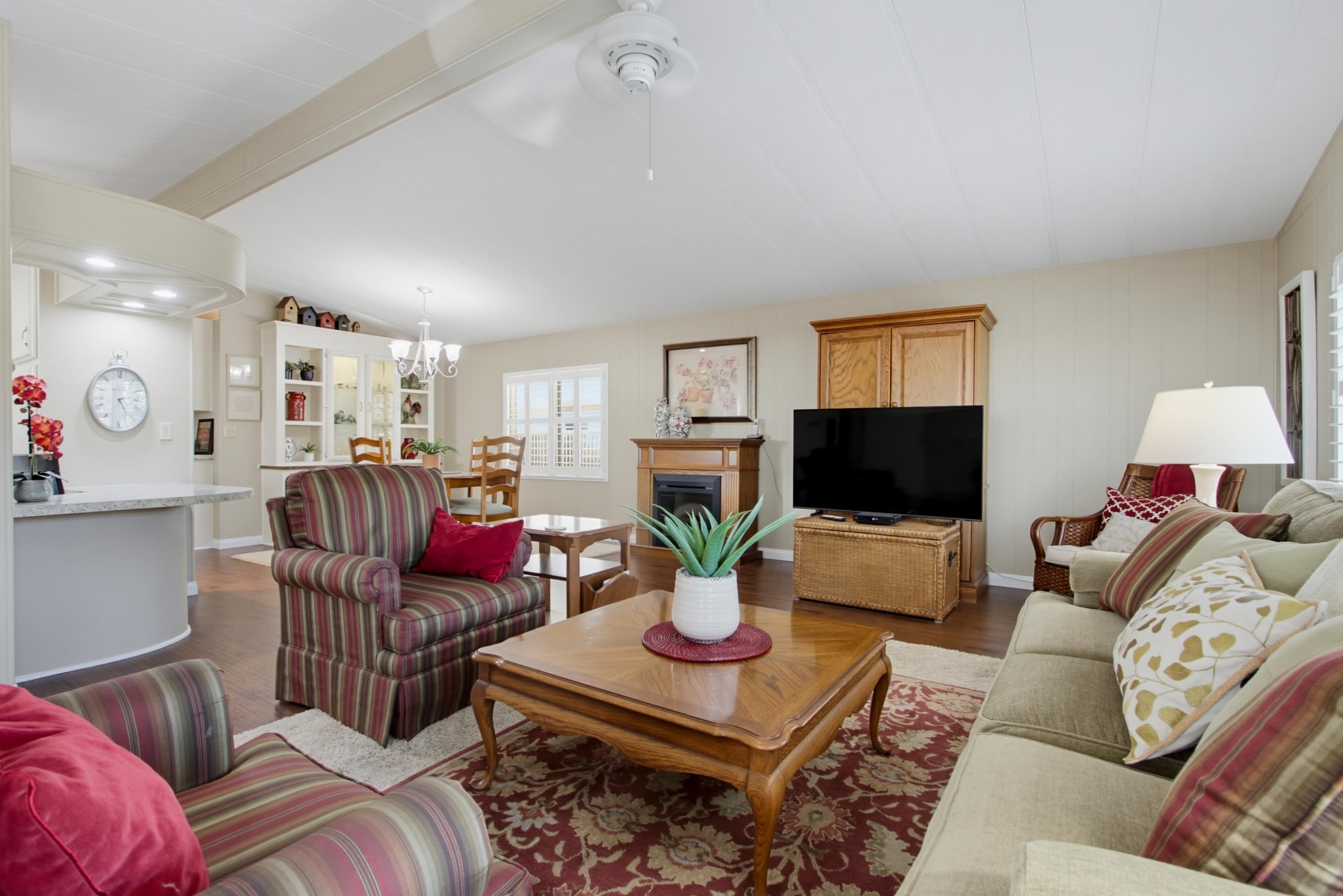 Virtual tour photo 14 of 53 for 1930 W San Marcos Blvd Spc 231