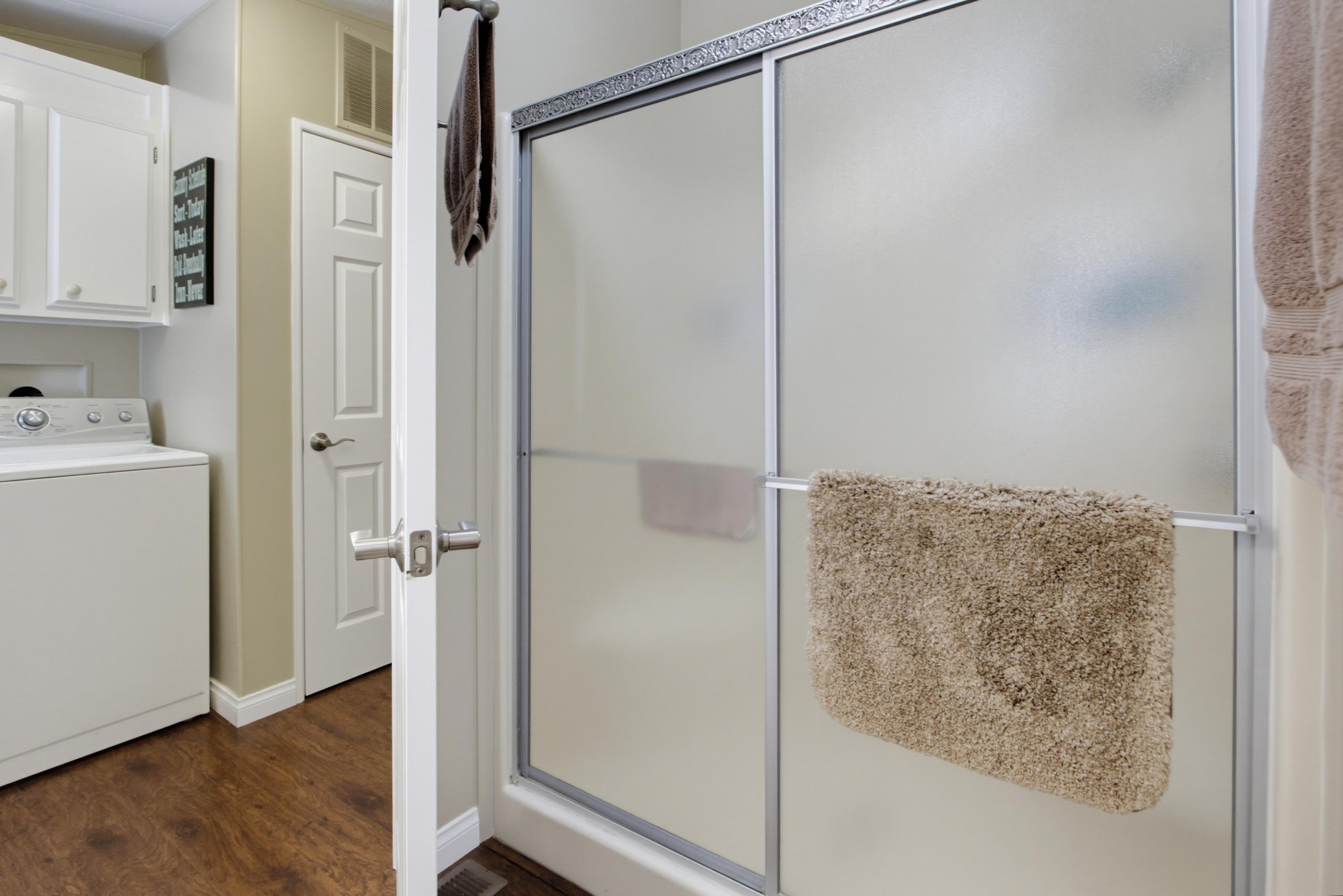 Virtual tour photo 36 of 53 for 1930 W San Marcos Blvd Spc 231