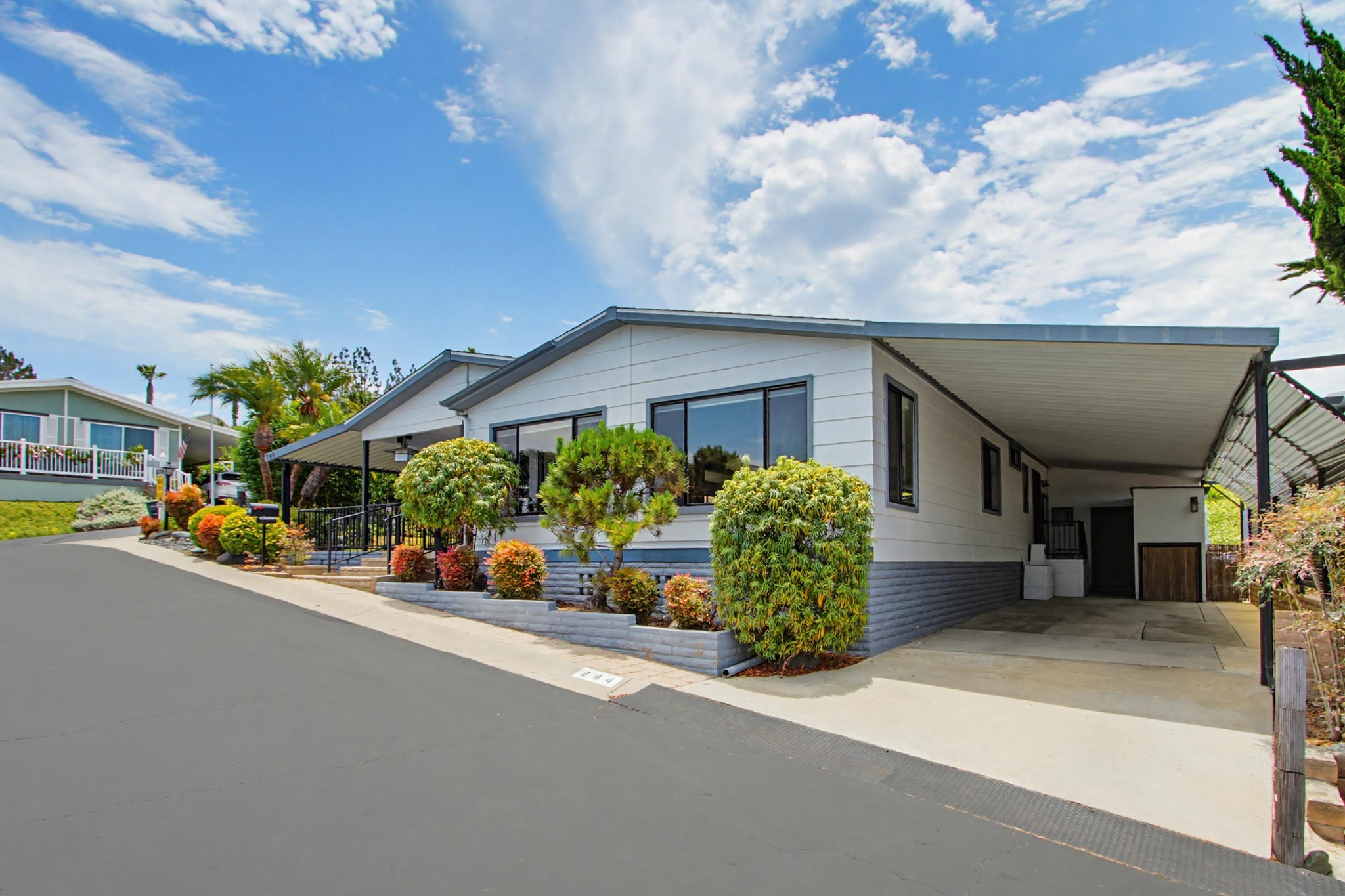 Virtual tour photo 51 of 53 for 1930 W San Marcos Blvd Spc 244