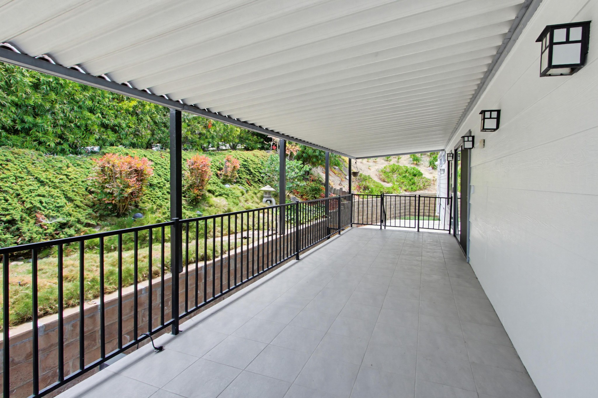 Virtual tour photo 44 of 53 for 1930 W San Marcos Blvd Spc 244