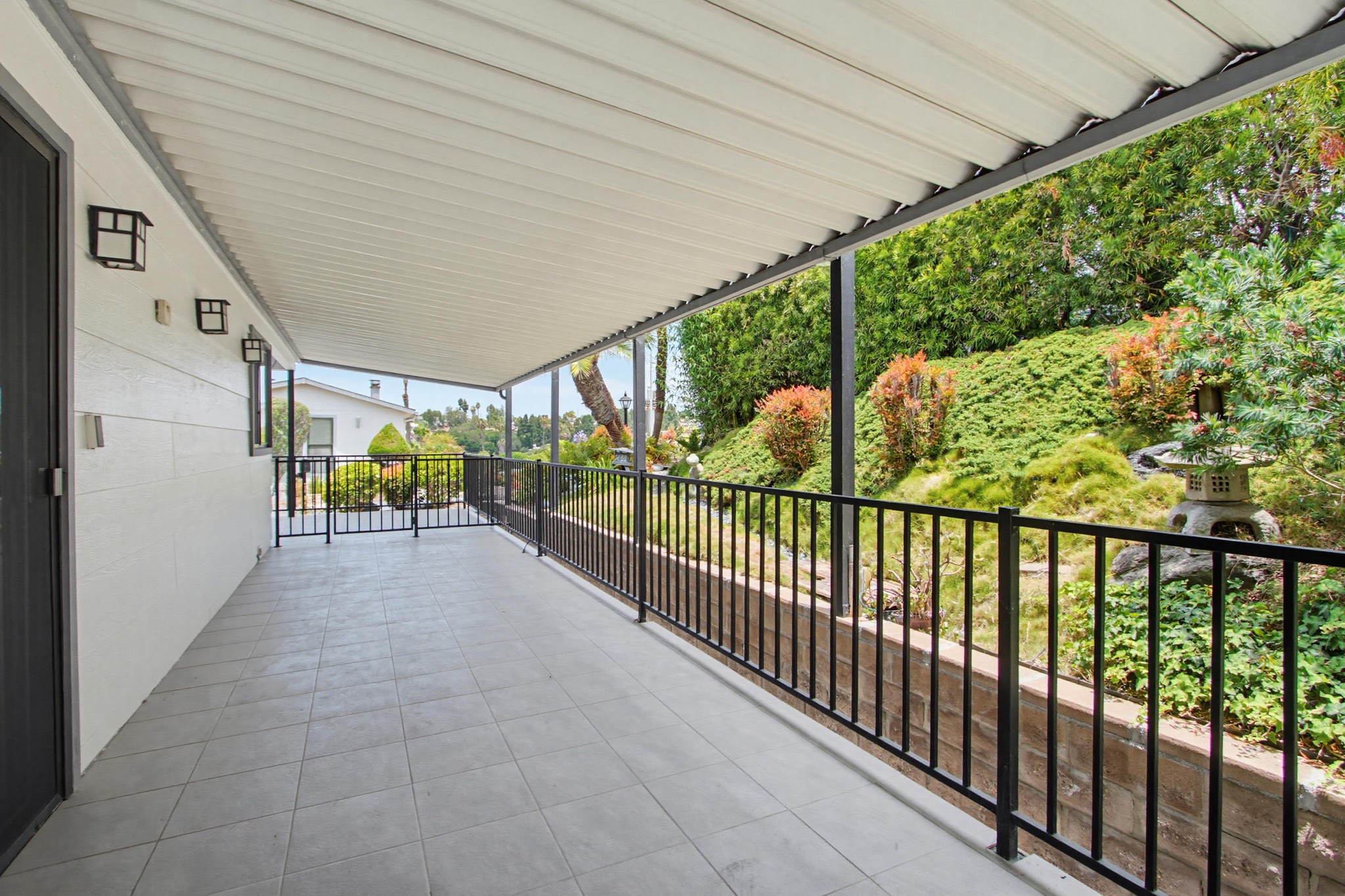 Virtual tour photo 47 of 53 for 1930 W San Marcos Blvd Spc 244
