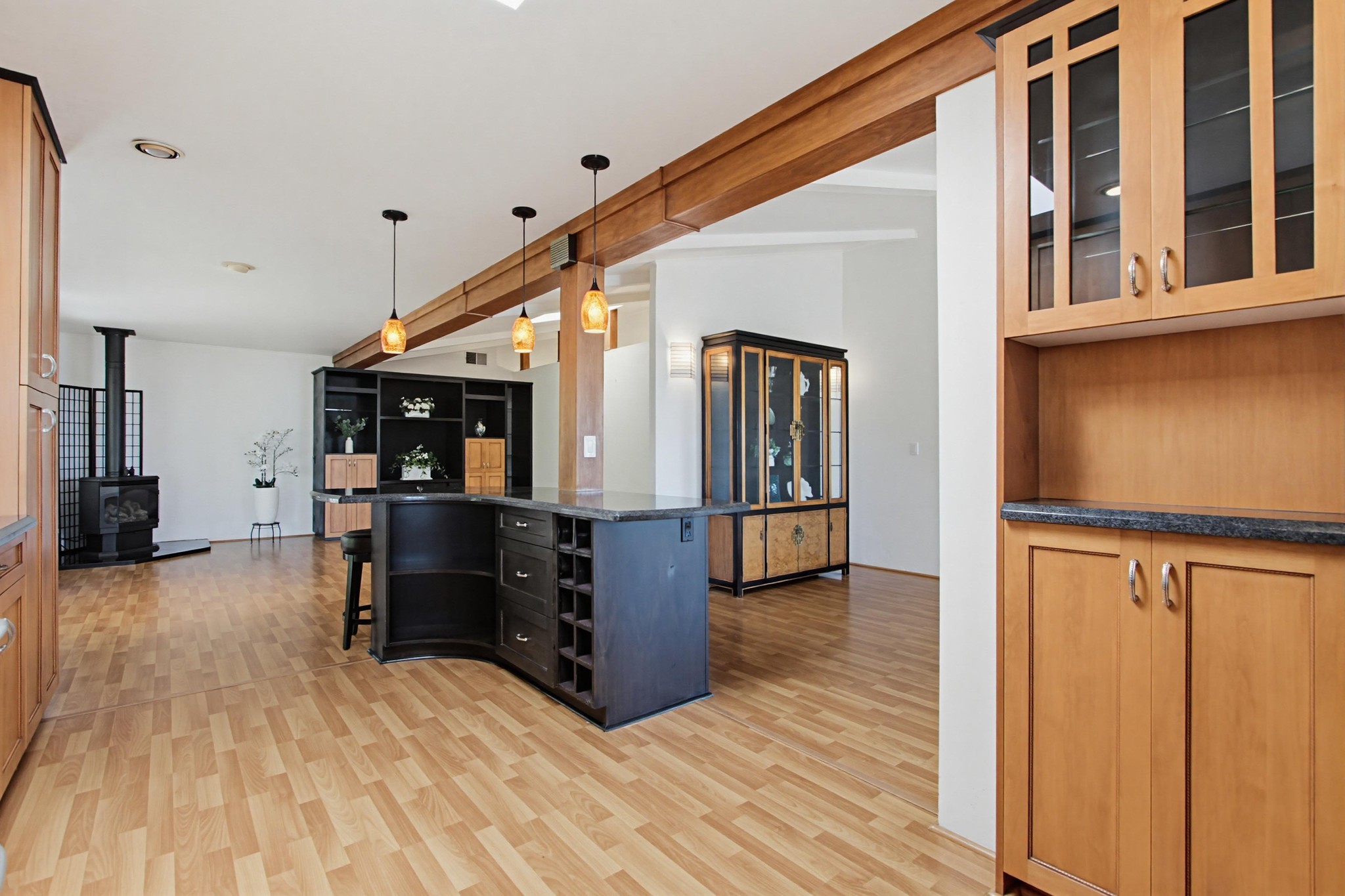 Virtual tour photo 17 of 53 for 1930 W San Marcos Blvd Spc 244