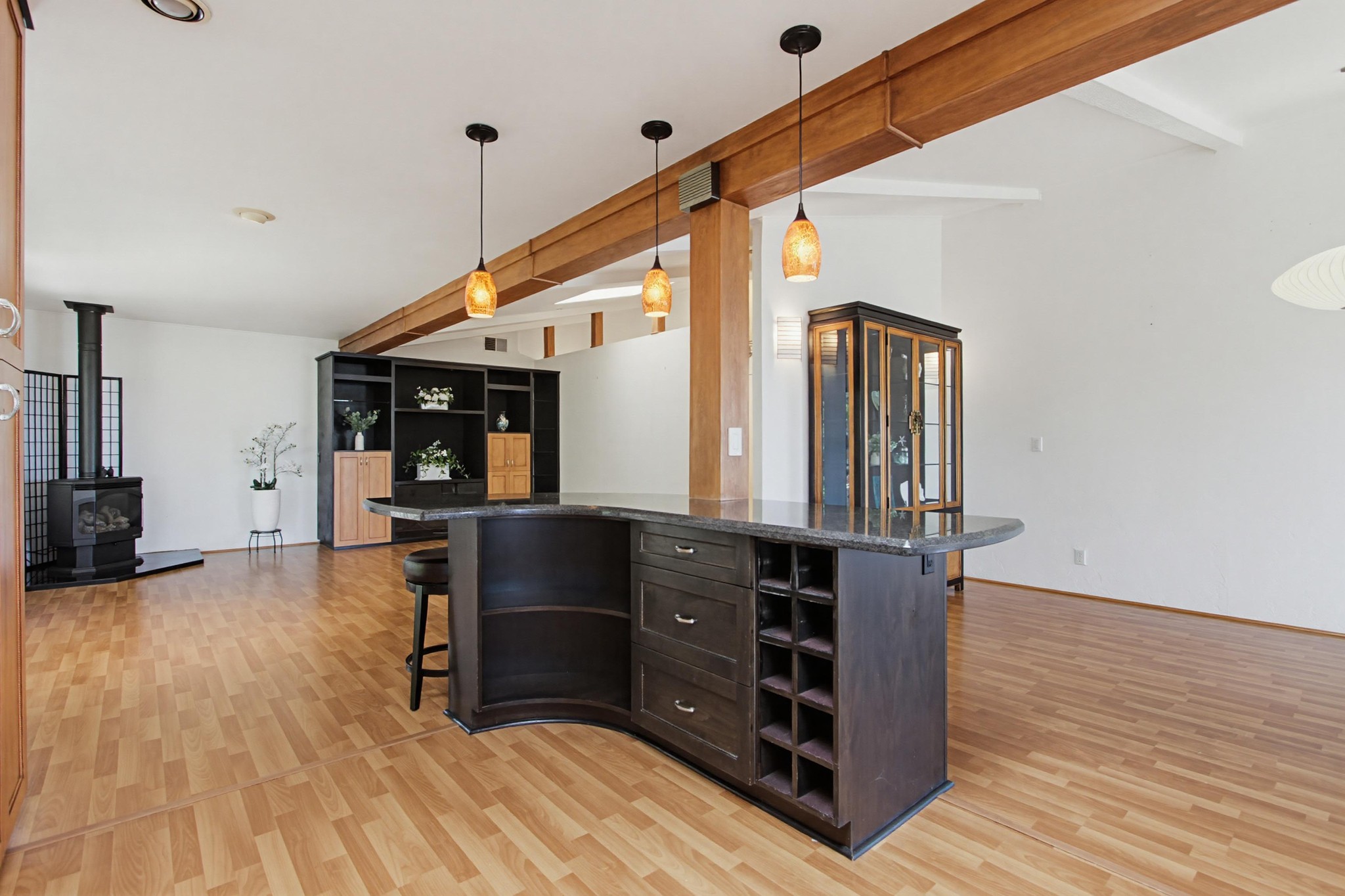 Virtual tour photo 18 of 53 for 1930 W San Marcos Blvd Spc 244