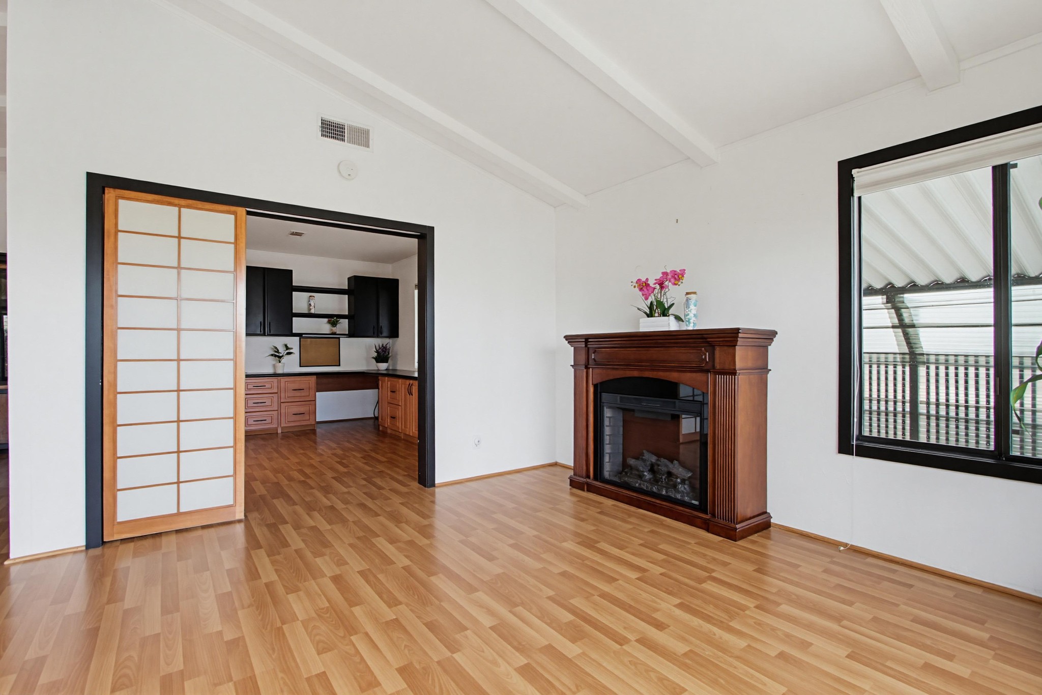 Virtual tour photo 6 of 53 for 1930 W San Marcos Blvd Spc 244