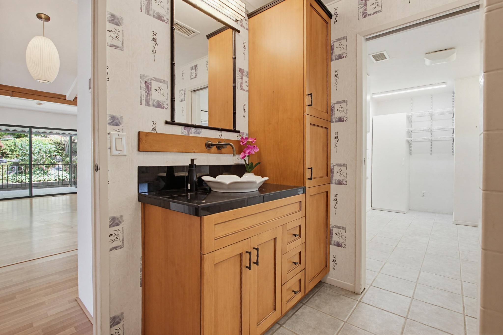 Virtual tour photo 36 of 53 for 1930 W San Marcos Blvd Spc 244
