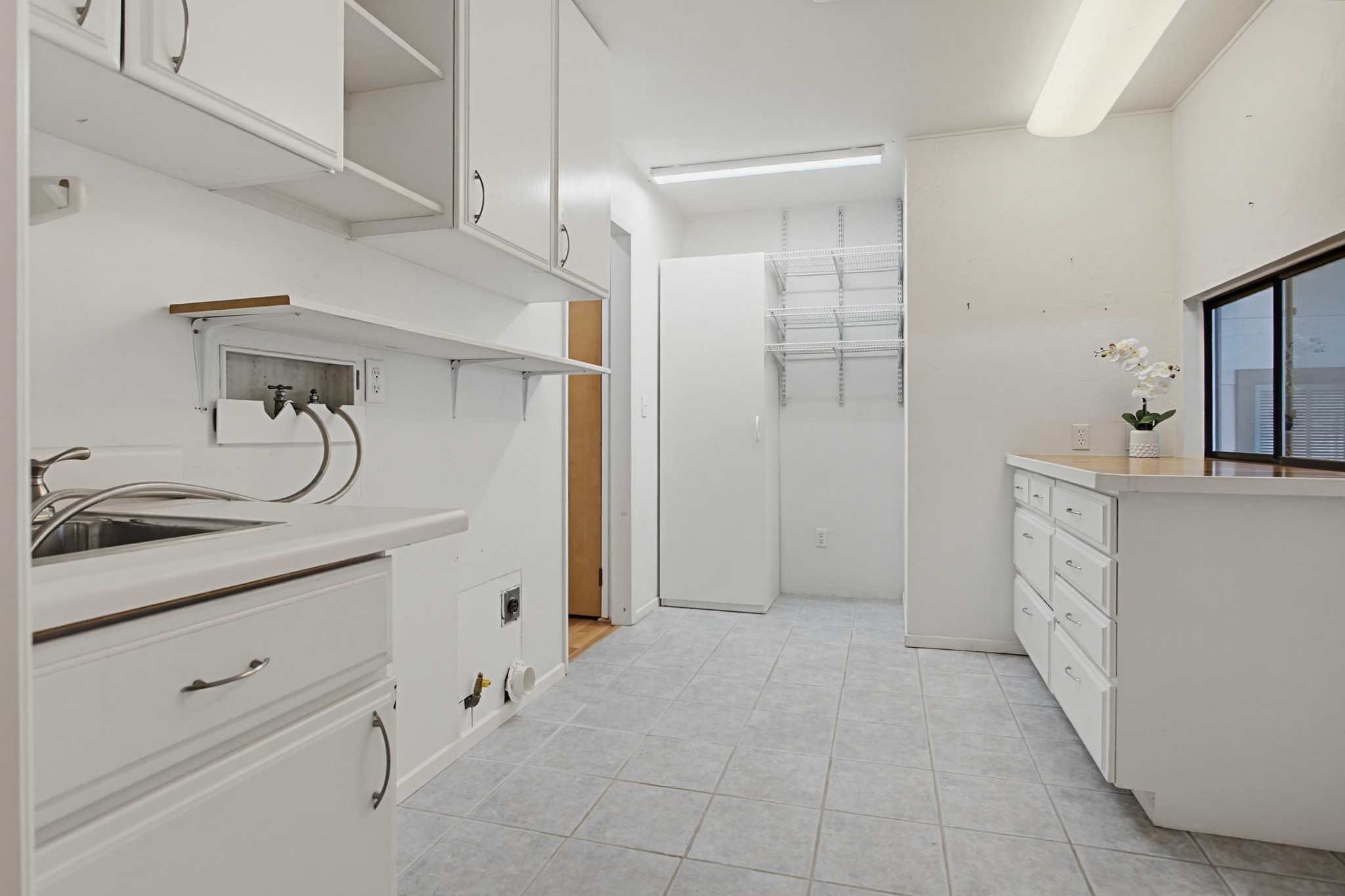 Virtual tour photo 39 of 53 for 1930 W San Marcos Blvd Spc 244