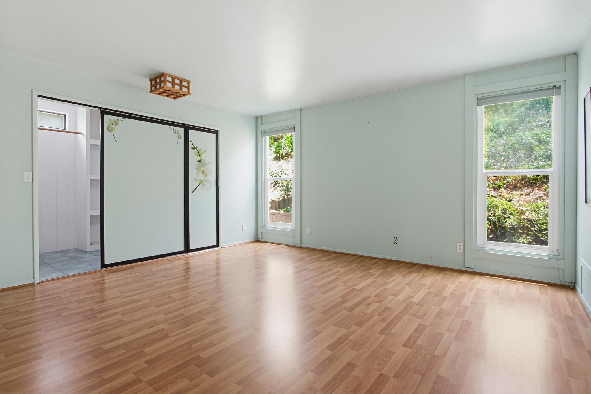 Virtual tour photo 26 of 53 for 1930 W San Marcos Blvd Spc 244
