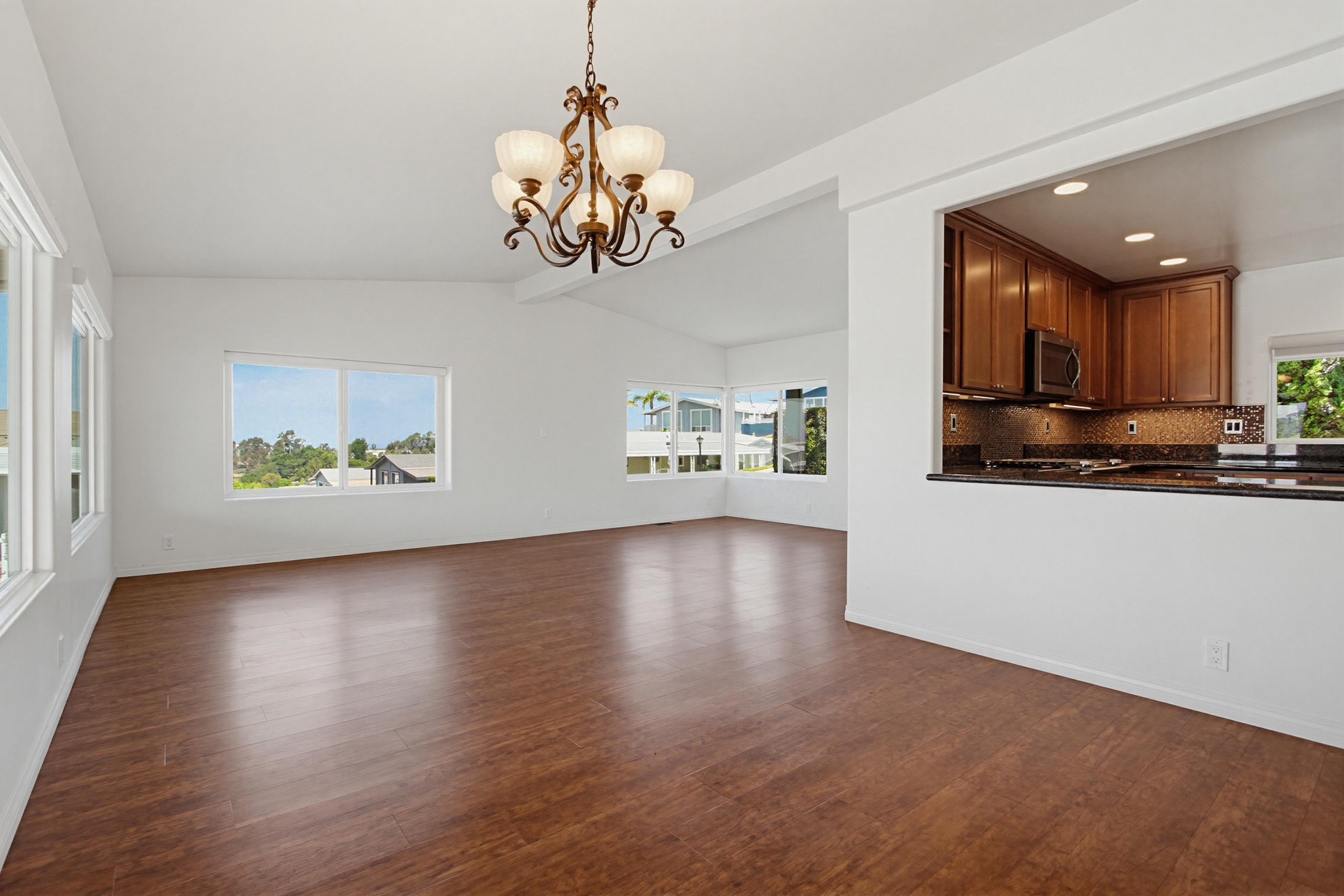Virtual tour photo 22 of 58 for 1930 W San Marcos Blvd Spc 353