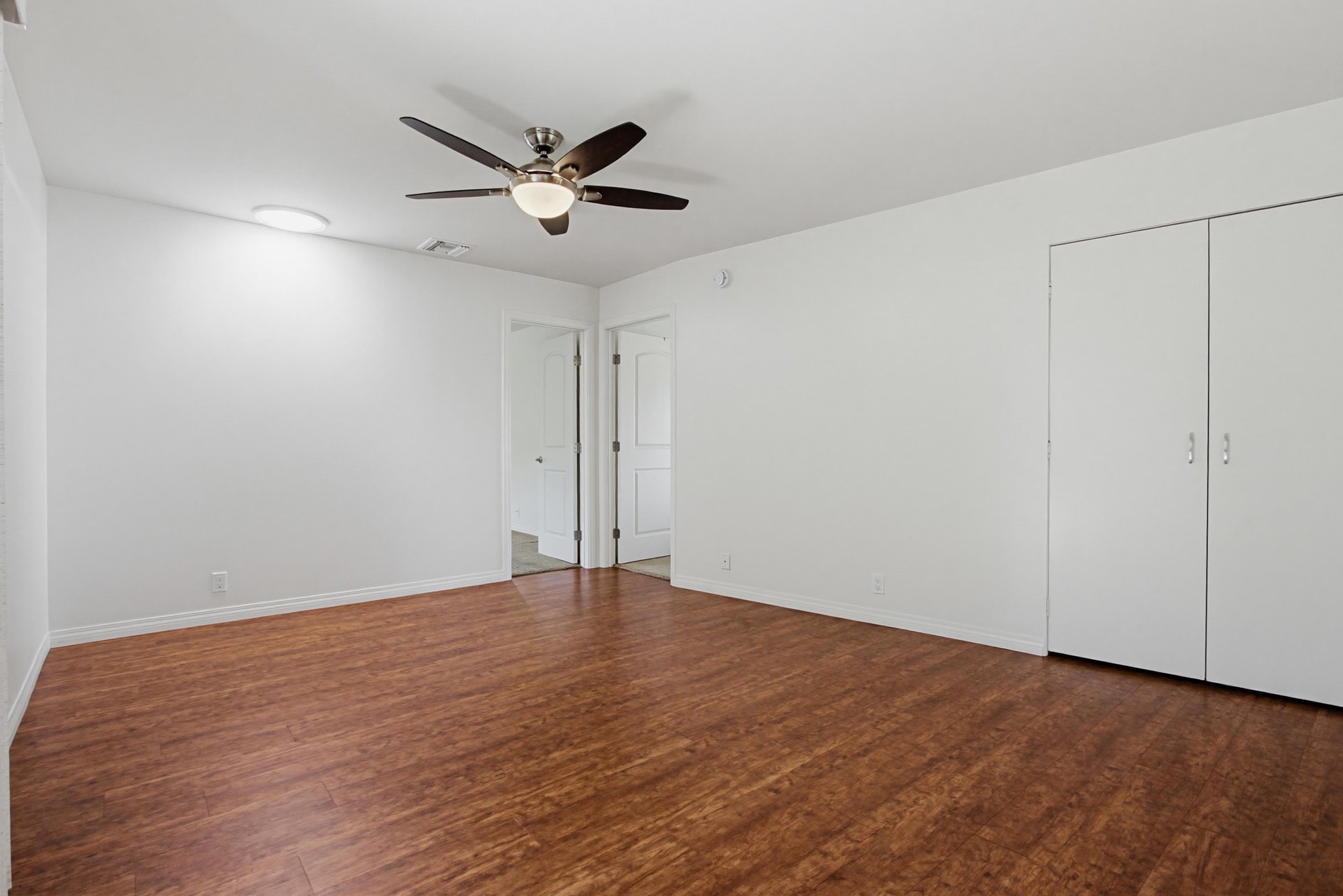 Virtual tour photo 32 of 58 for 1930 W San Marcos Blvd Spc 353