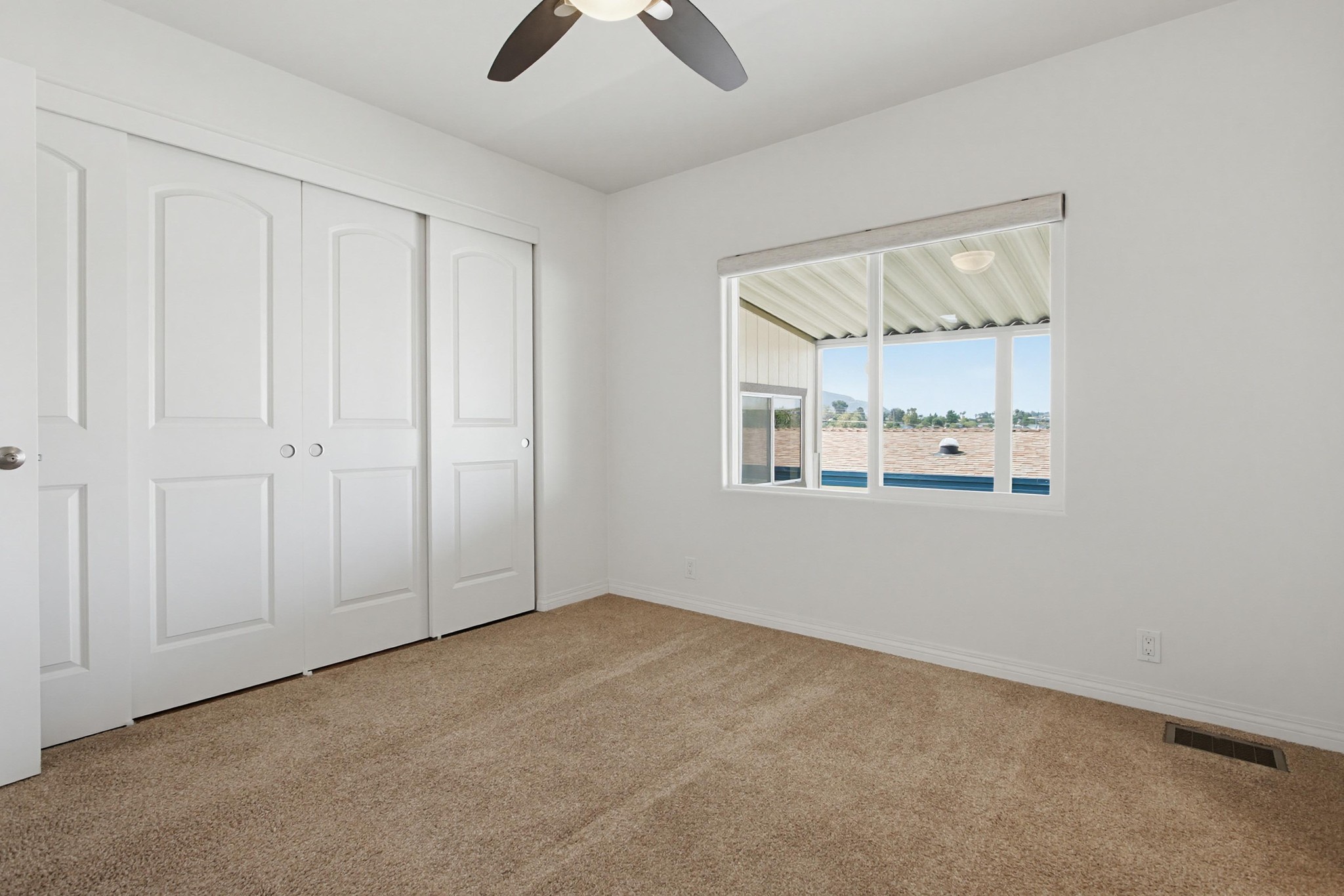 Virtual tour photo 49 of 58 for 1930 W San Marcos Blvd Spc 353