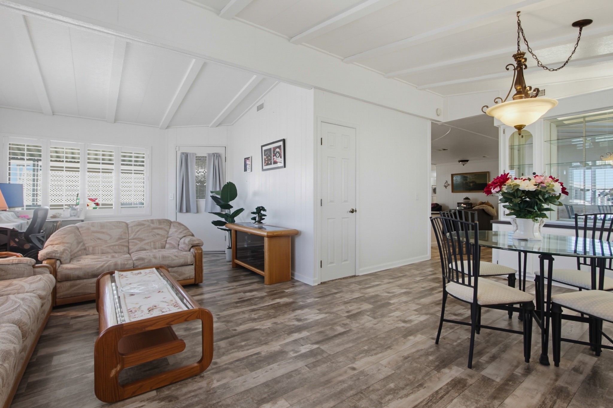 Virtual tour photo 7 of 42 for 1930 W San Marcos Blvd Spc 88