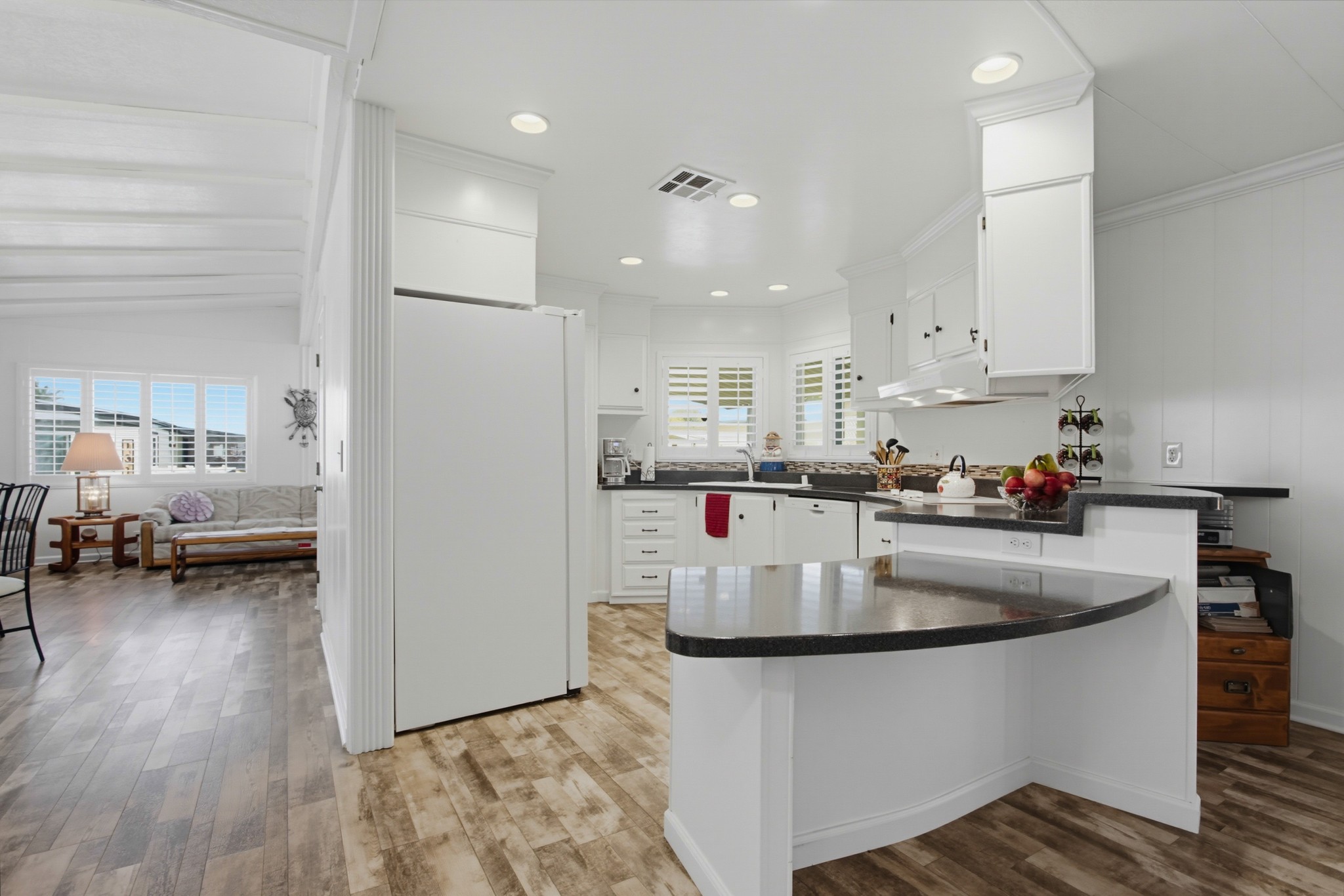 Virtual tour photo 12 of 42 for 1930 W San Marcos Blvd Spc 88