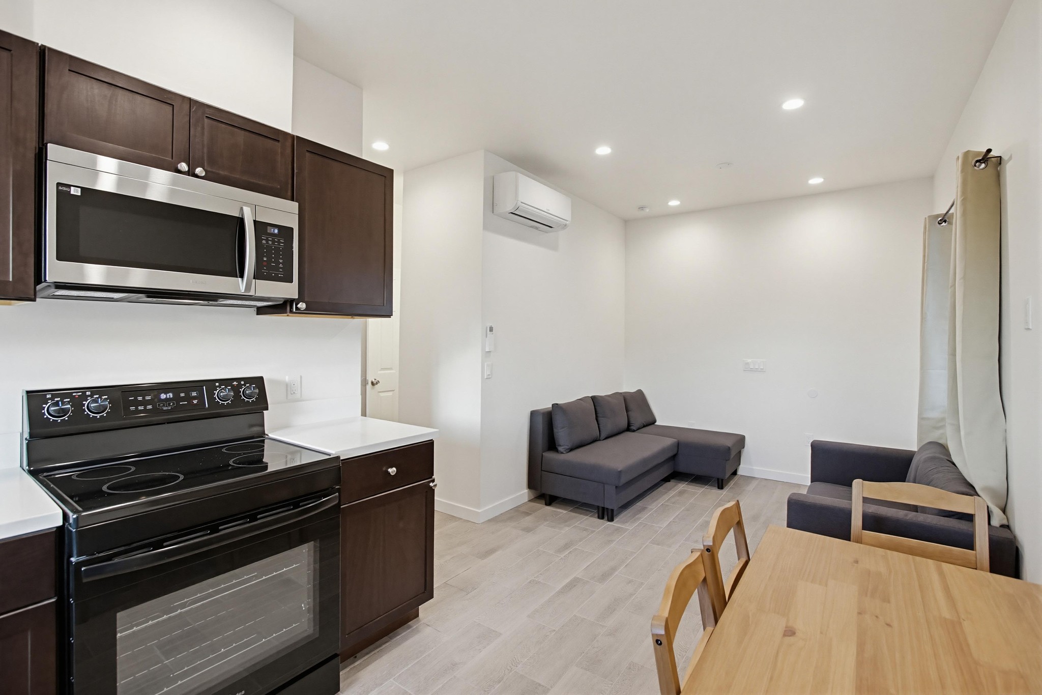 Virtual tour photo 18 of 61 for 1931 Woden St