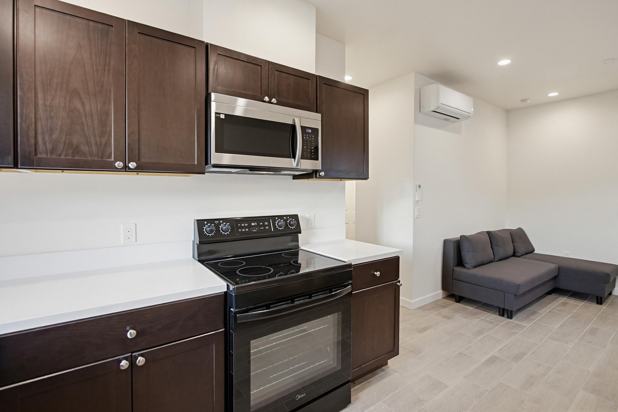 Virtual tour photo 19 of 61 for 1931 Woden St